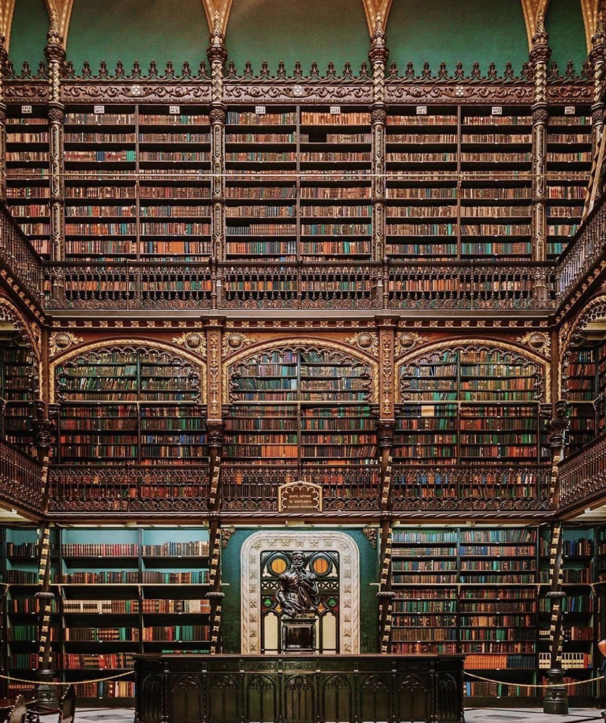 1000 Libraries - Welcome to the most beautiful library in... | Facebook