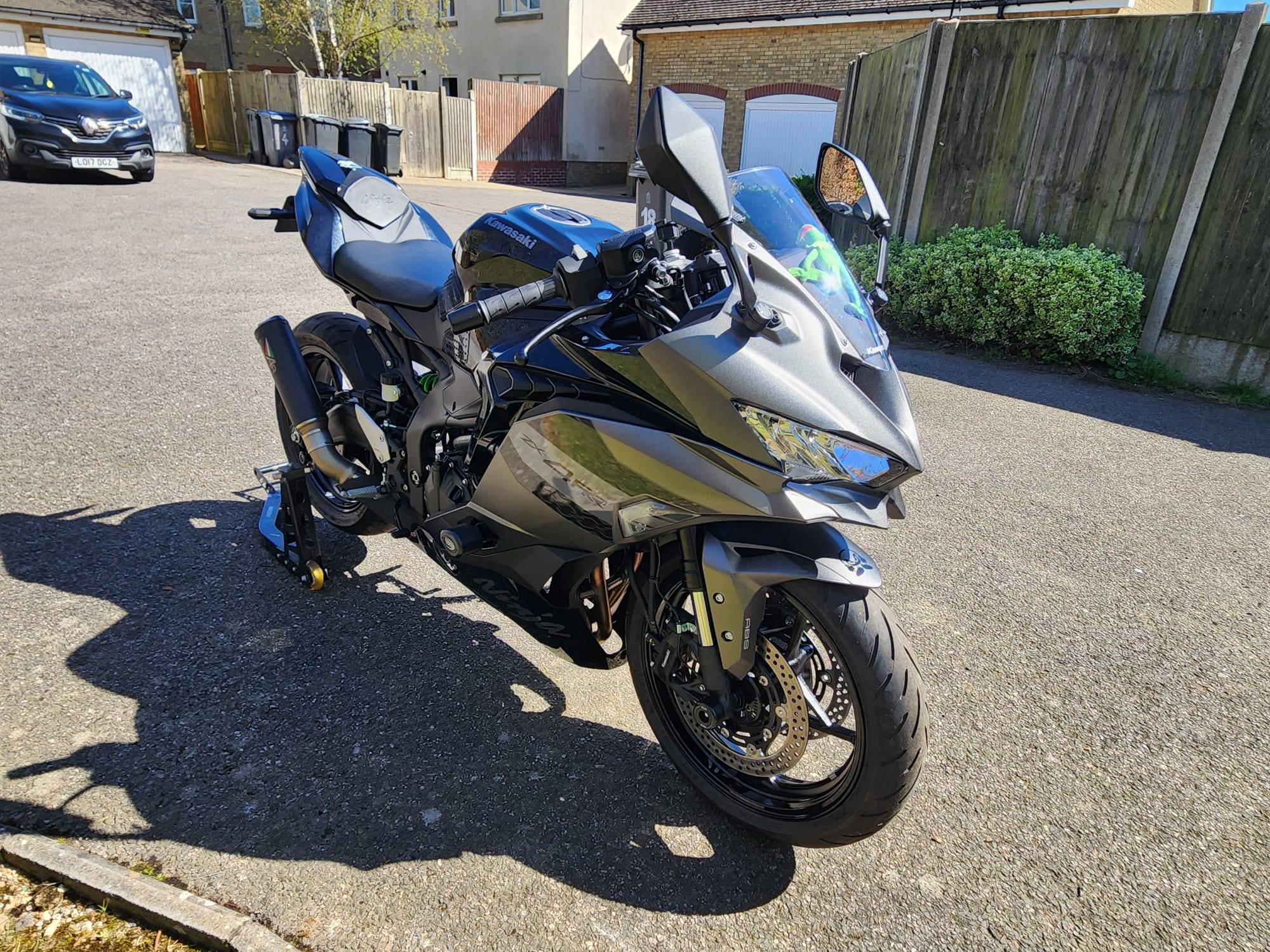 2026 Kawasaki ZX4RR for sale with accessories