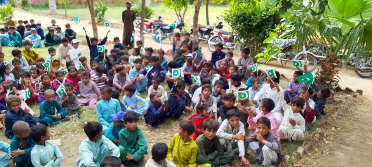 School Let's Educate Sindh Elementary School-SEF Village Sajan Rajar