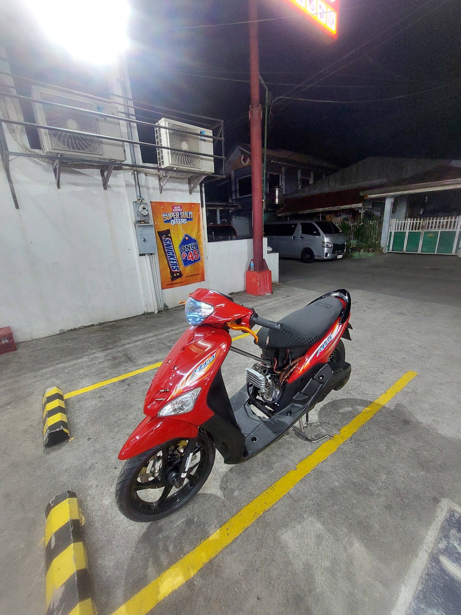 スマッシュ Selling or swapping motorcycle parts and accessories