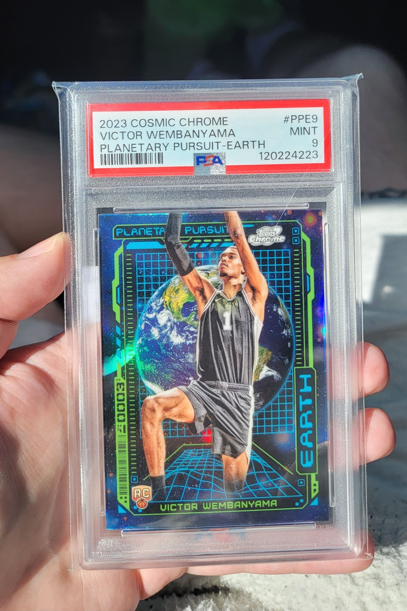 Rookie Victor Wembanyama Topps Chrome Cosmic case hit