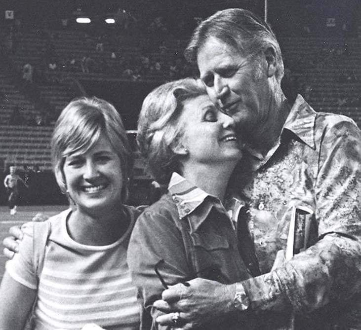 In Memoriam: We are sad to... - Texas A&I Alumni Association | Facebook