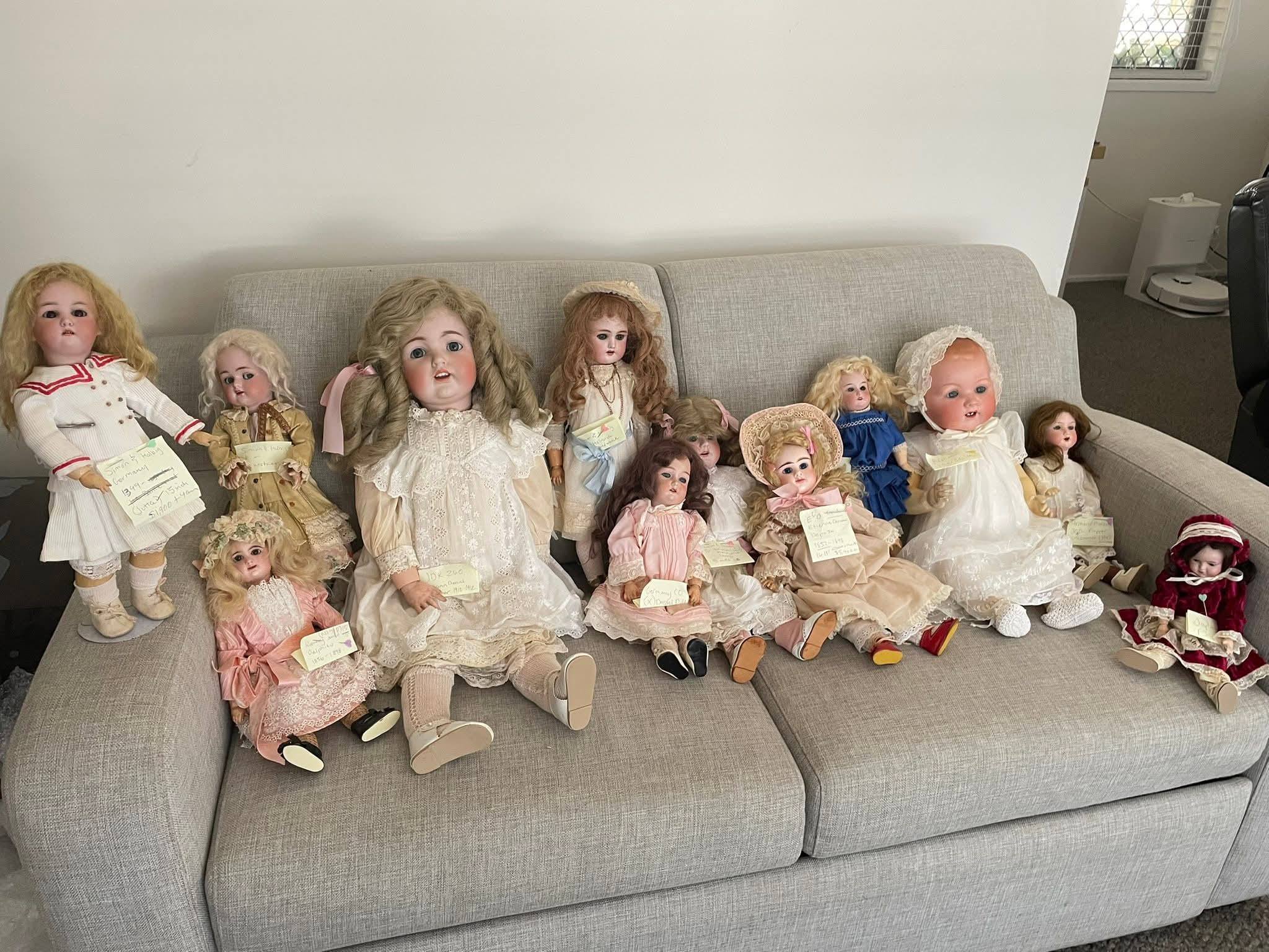 洋書 The Little Ones: French And German Dolls Antique French and German dolls for sale