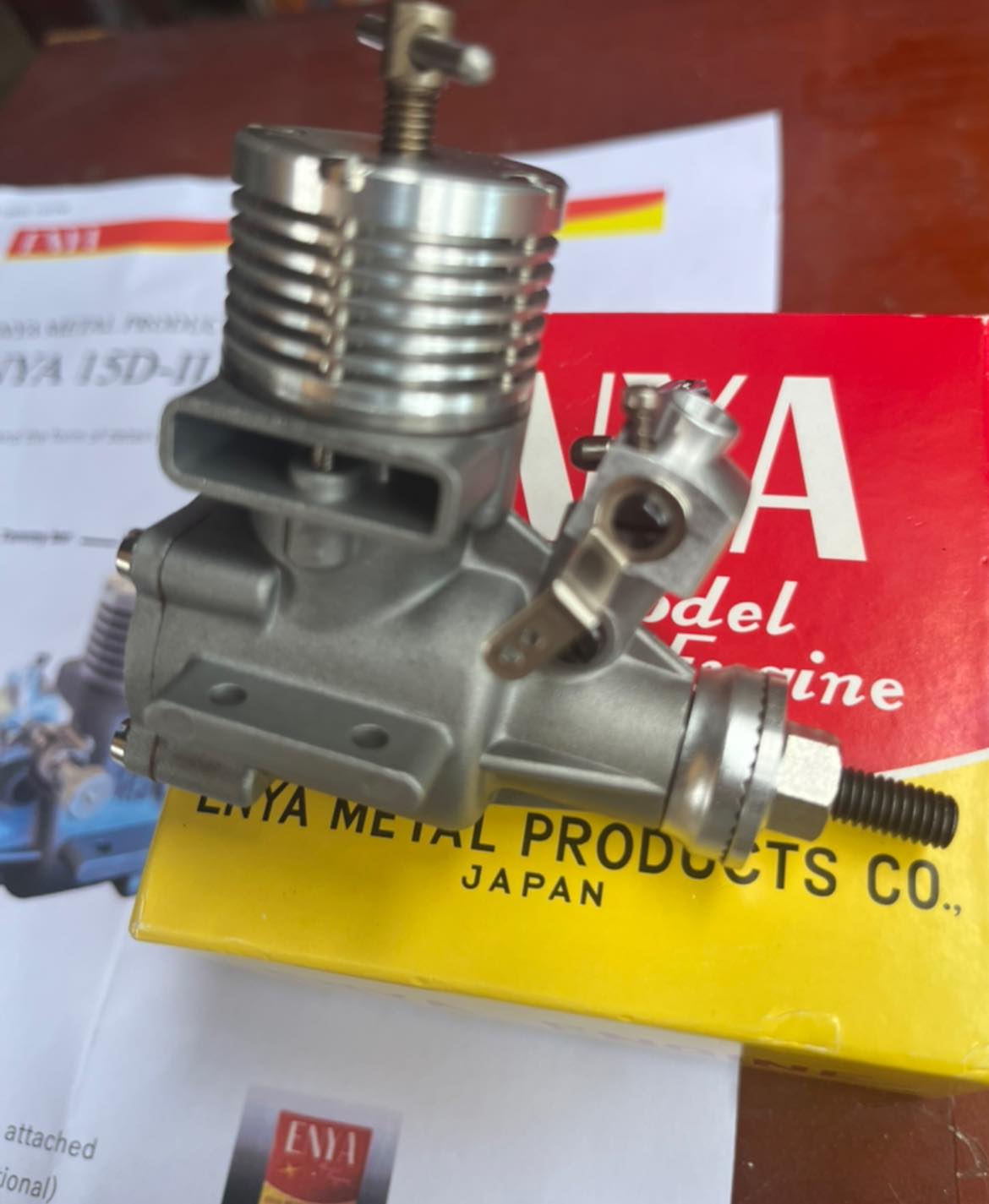 Enya 19-V BB TV model engine specifications and details