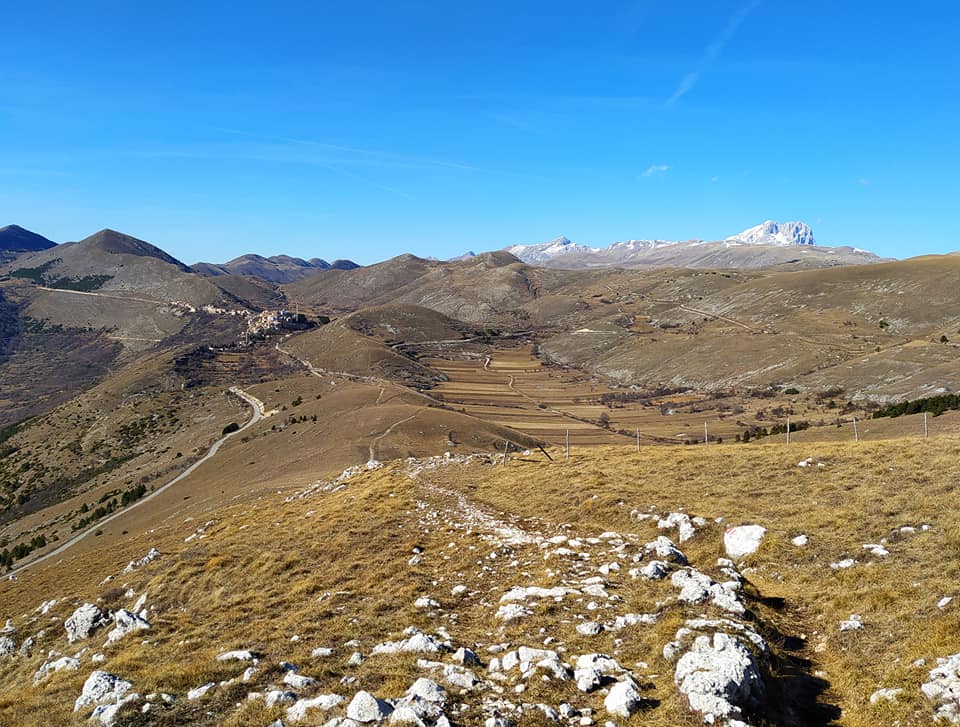 Abruzzo Wild - Rocca Calascio regala sempre panorami e...