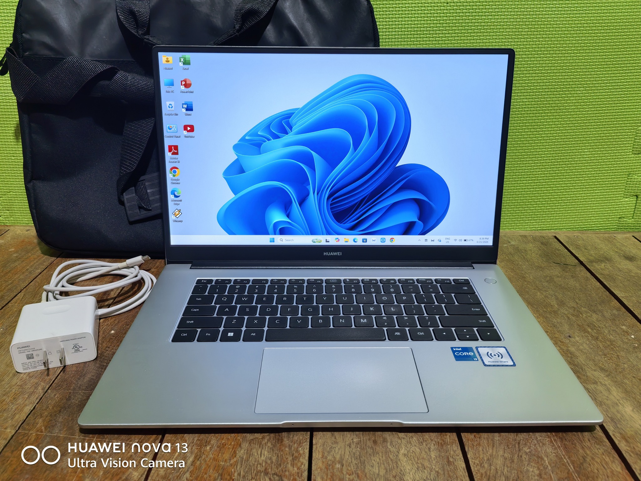 FOR SALE: Huawei MateBook D15 Laptop. Good As New! Good For 