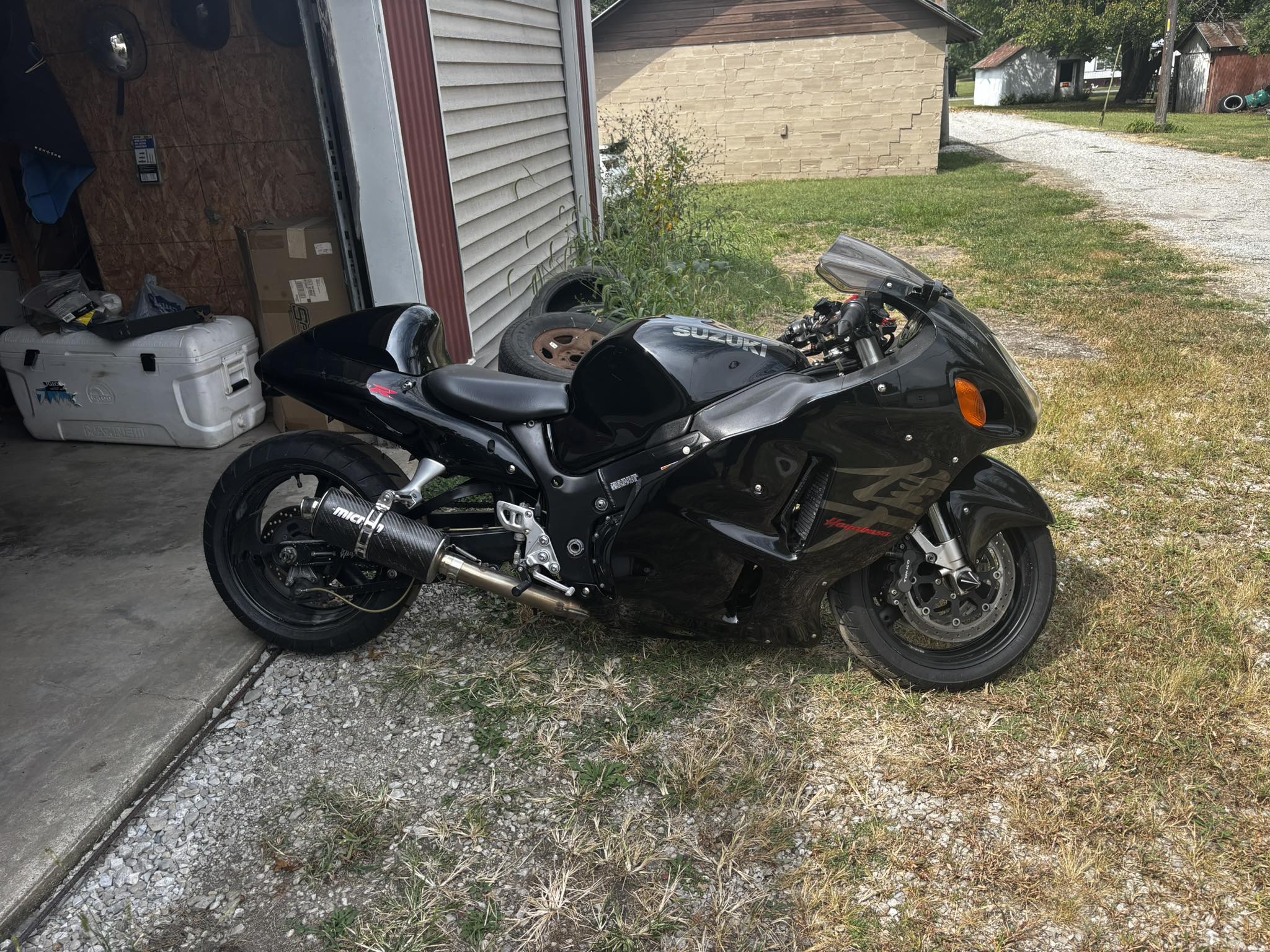 Looking for a Hayabusa under $7500. Show me what y'all got.