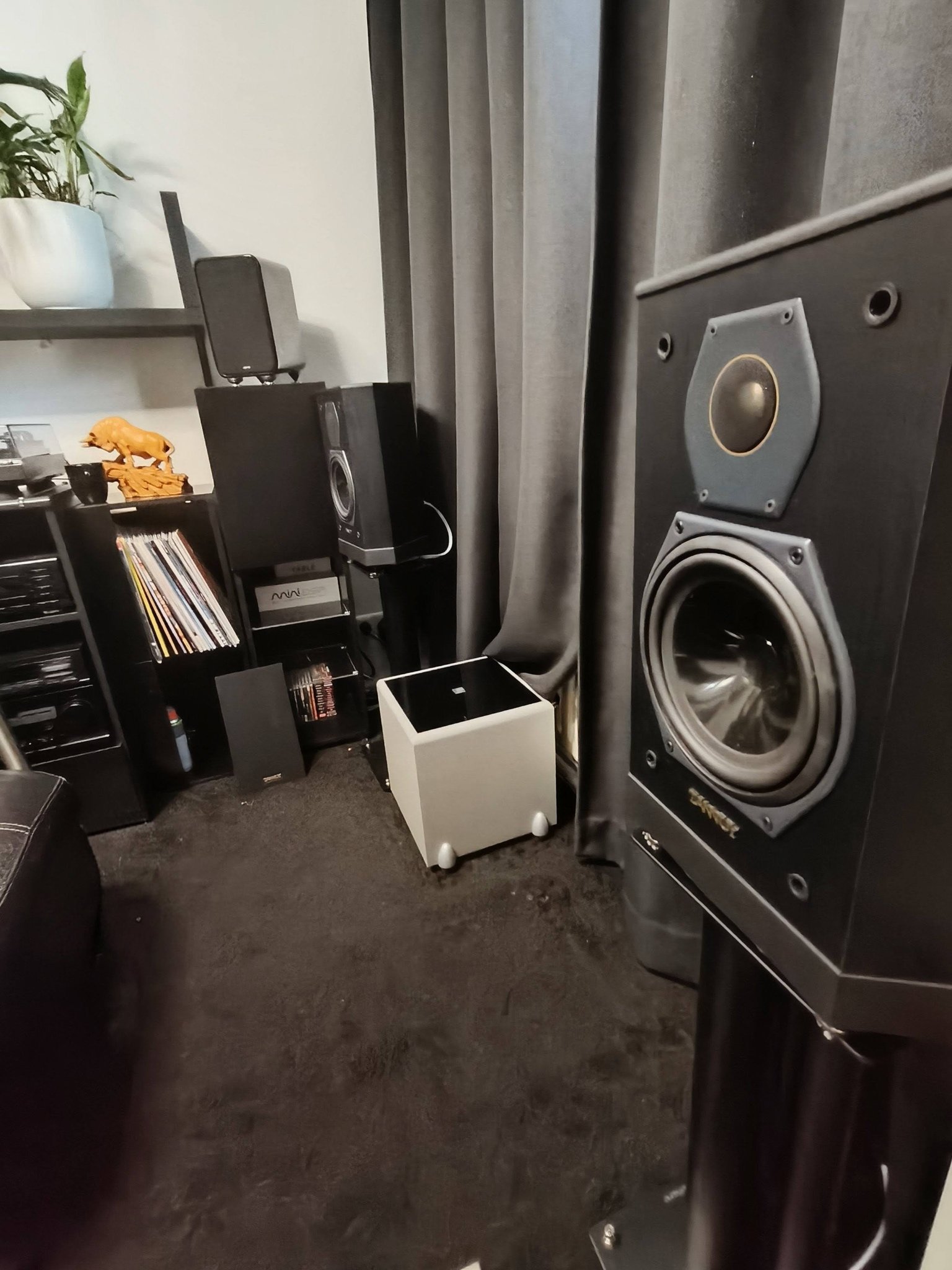 What is the new price of Tannoy 605ii speakers?