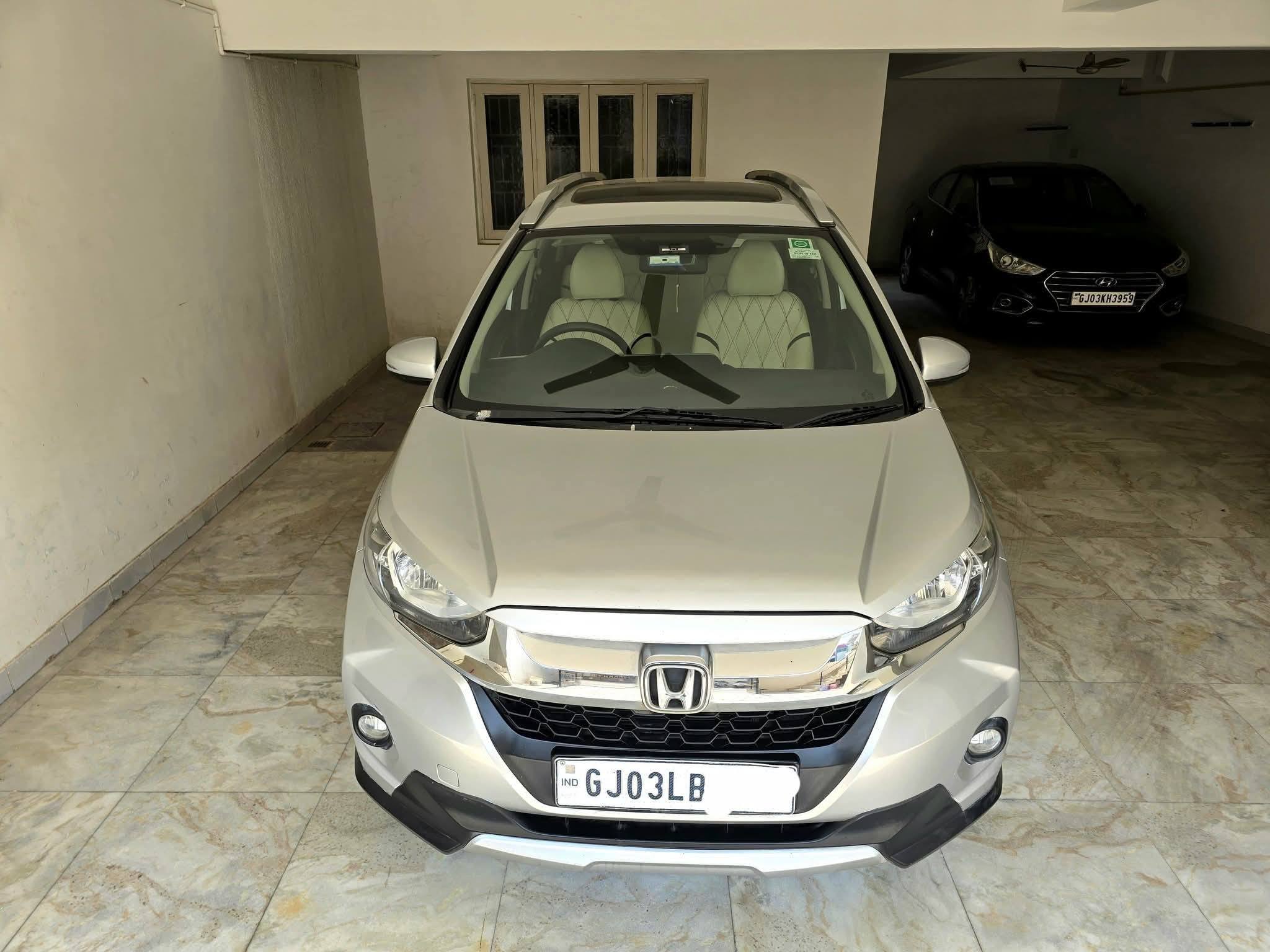 Honda WR-V 1.5 I-DTEC Vx Diesel Manual 2019 July GJ-3 Passing