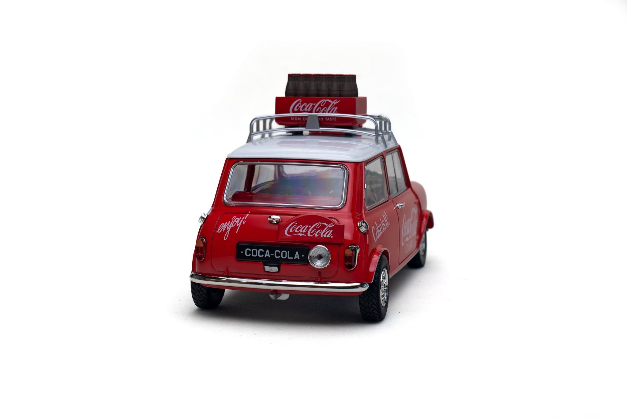 Coca Cola Mini Cooper S MK1 Scale 1/18