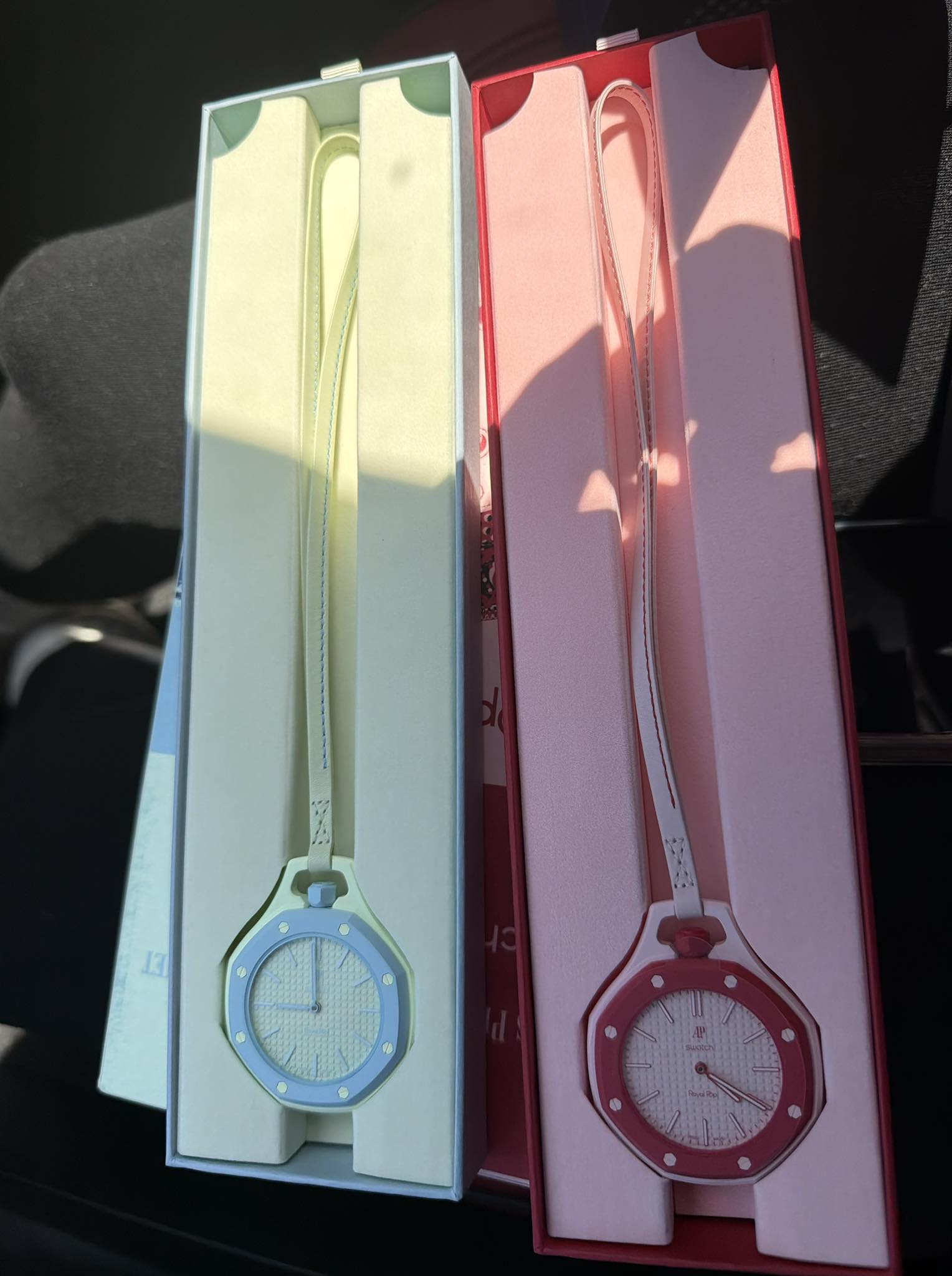 AP x Swatch Royal Pop??‍♂️ Otto Rosso ?? Blaue Acht ??
