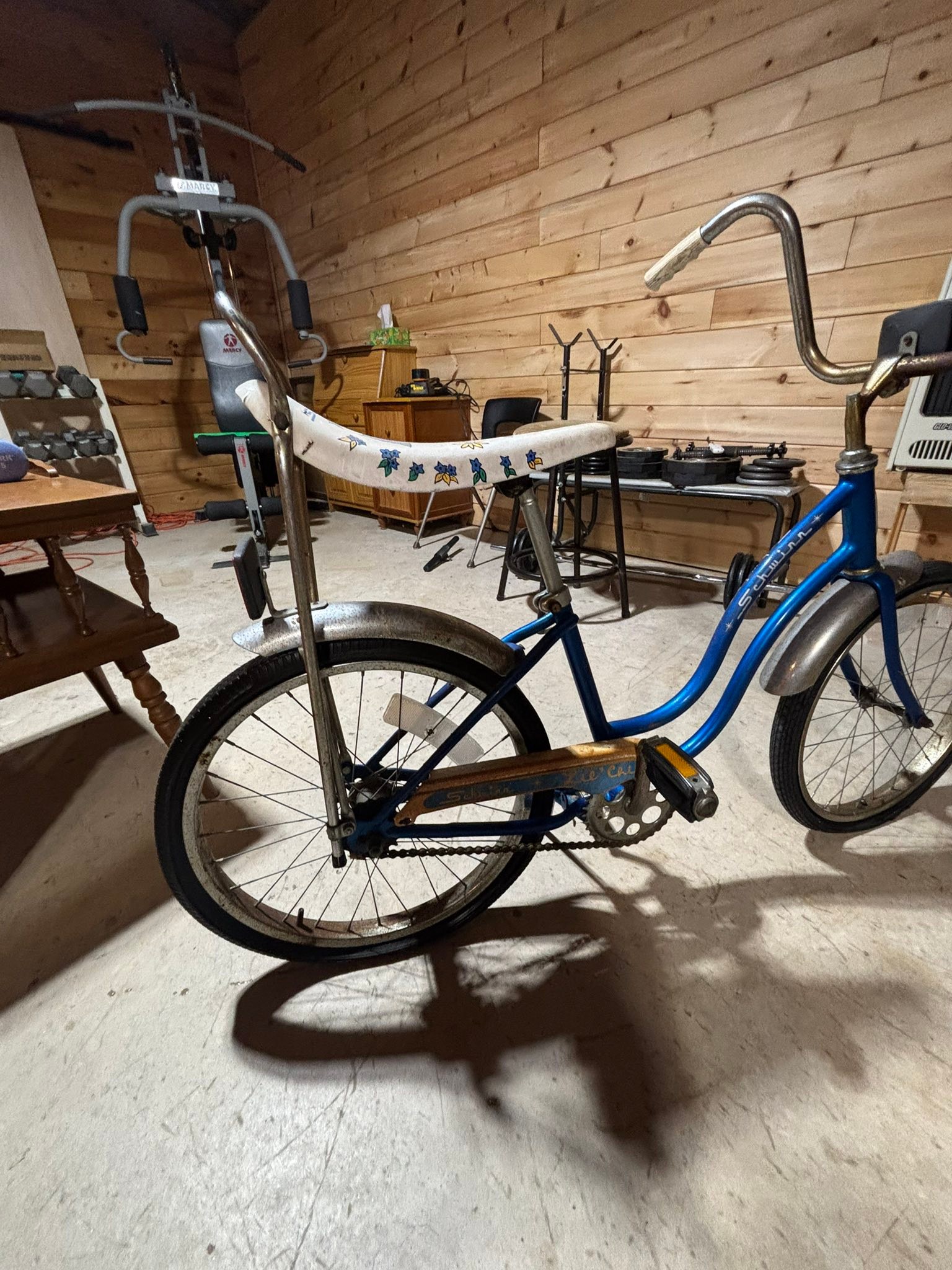 schwinn retro cruiser bicycle Used Vintage Ride through town in leisure with the Huron by Schwinn Schwinn Cruiser Antique Schwinn Bike