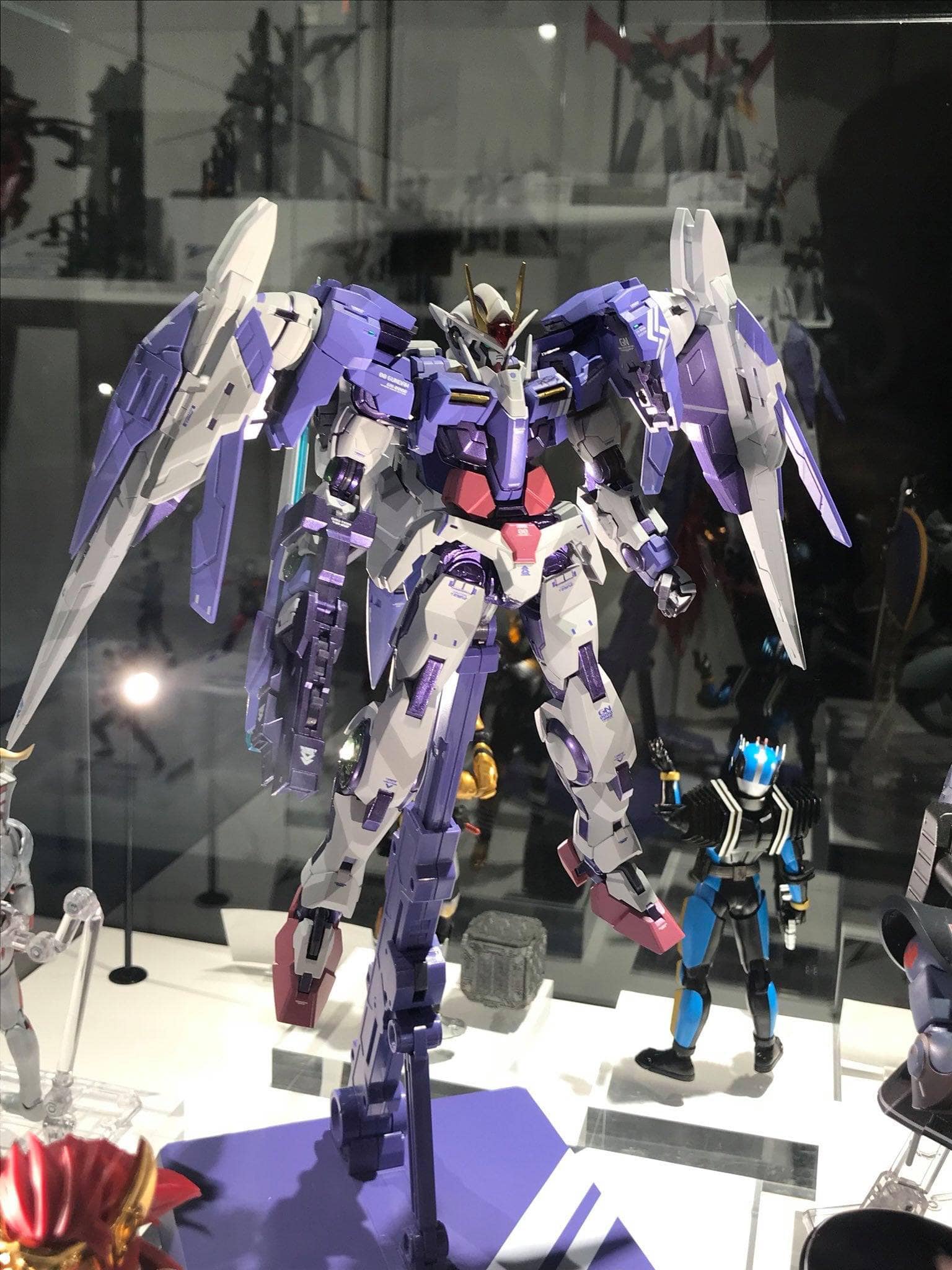 Metal Build 00 Raiser Designer's Blue Version