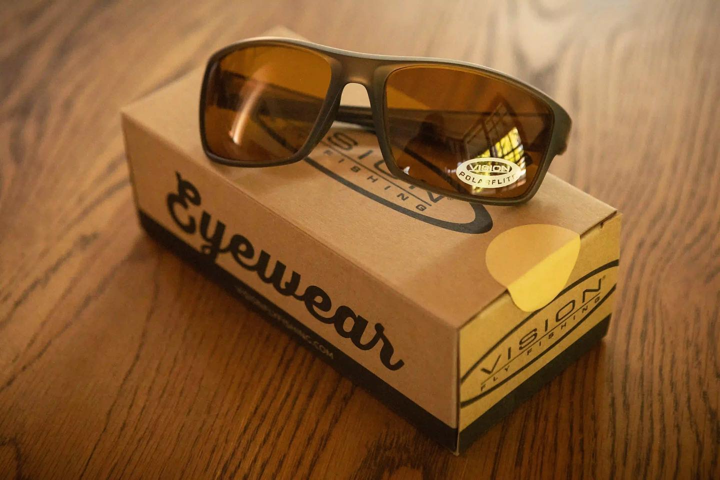 What color sunglasses work best for sight fishing in stained water?