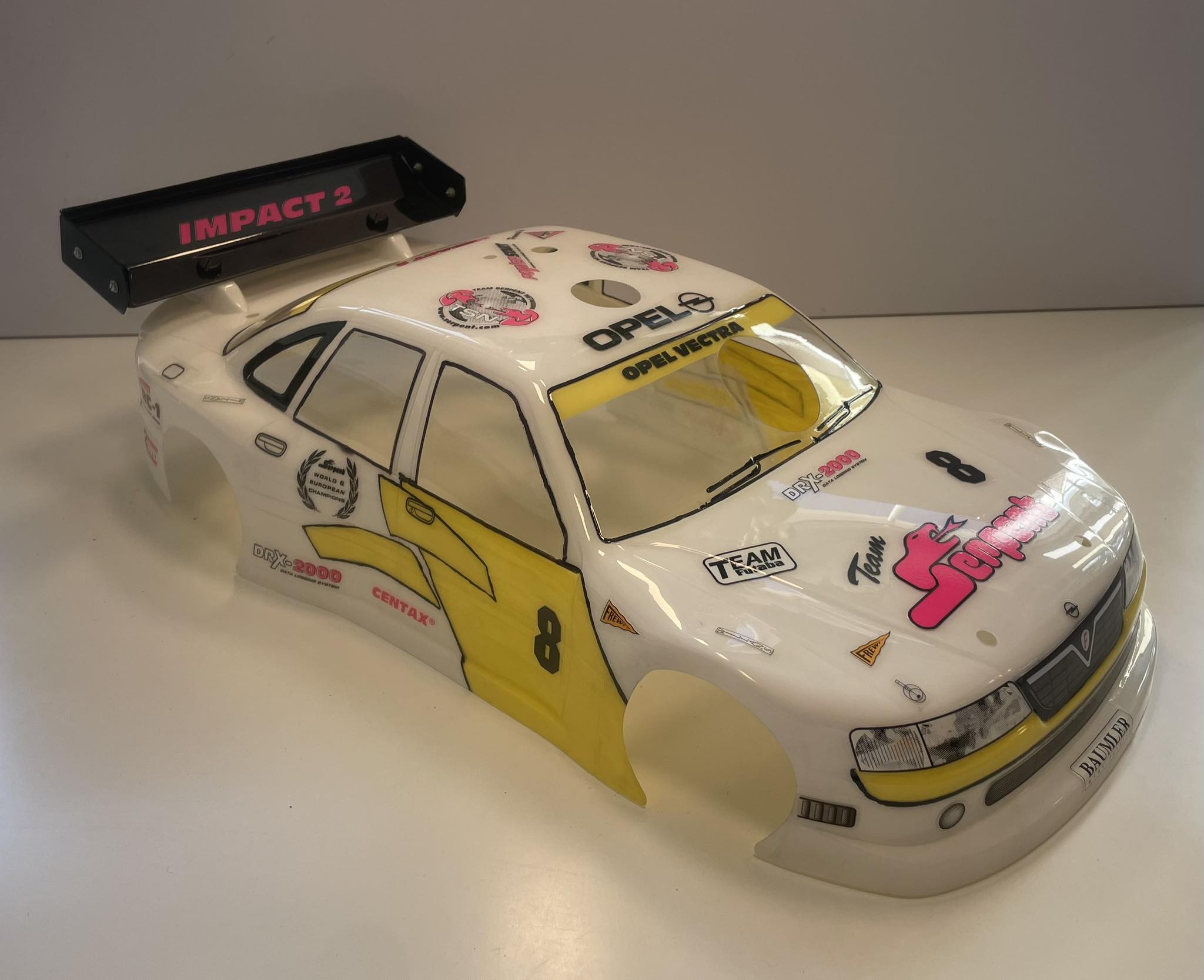 セントラルSerpent Impact M2 DRX-2000 ラジコン 本体 セントラルSerpent Impact M2 DRX-2000 ラジコン 本体 Serpent Model