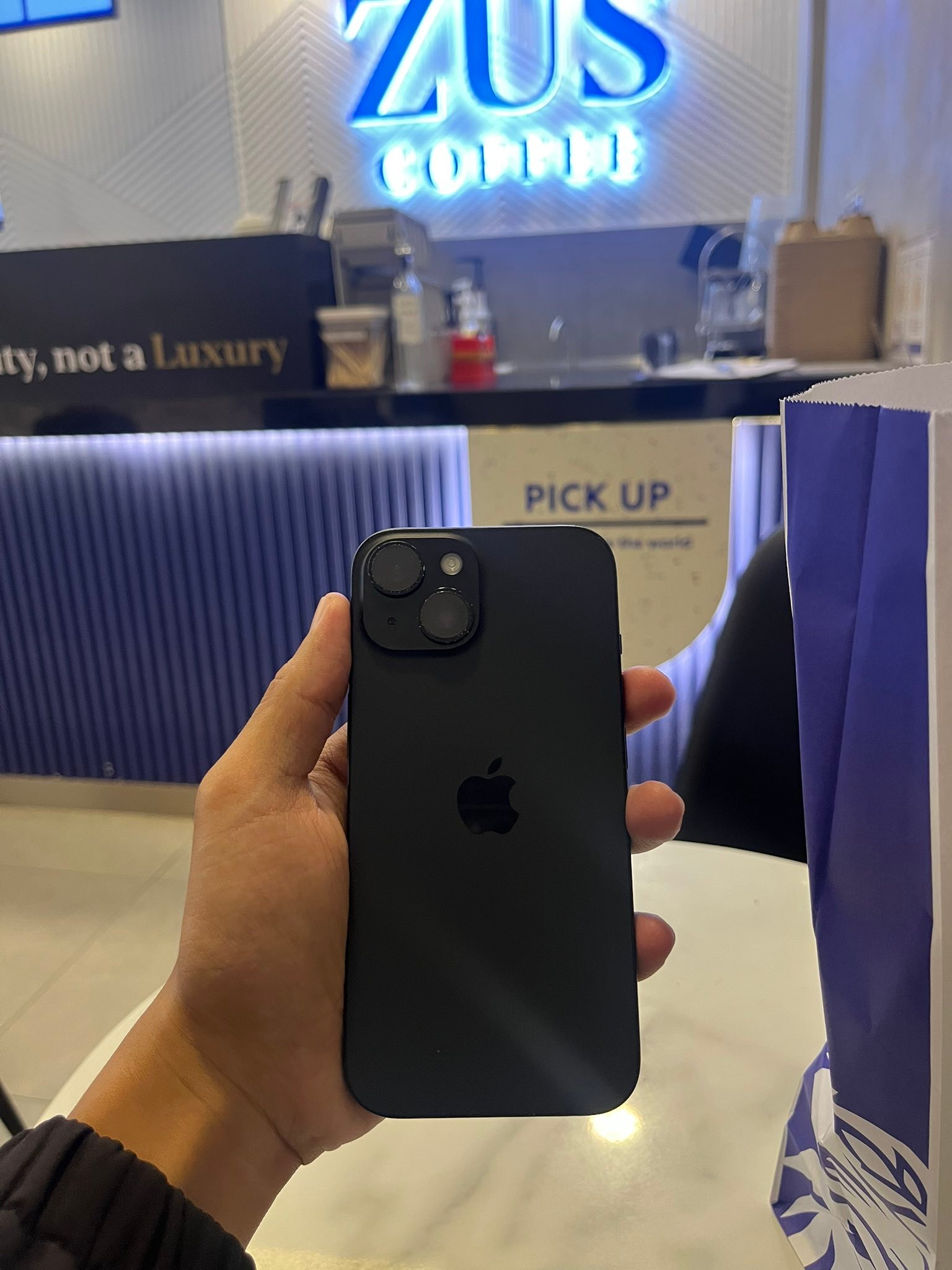 iPhone 15 256GB for sale with 89 battery health