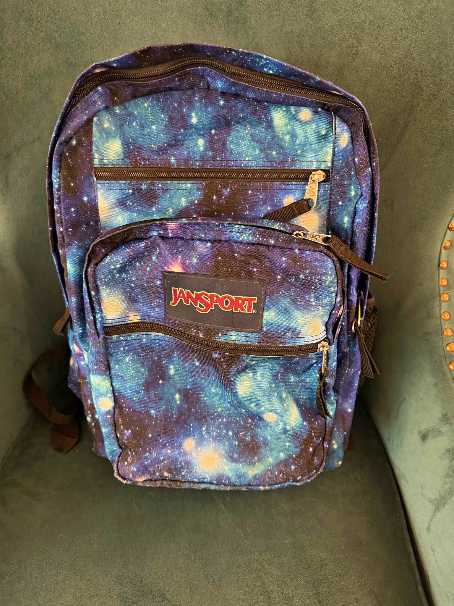 cheap used jansport backpacks Wheeled Roller Bag – cssportinggoods 16 H x 12.5 W x 8 D in Used jansport backpack - Gem