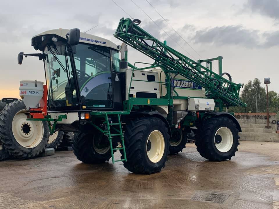 This stunning 2016 AirRide 3000 is... - Househam Sprayers