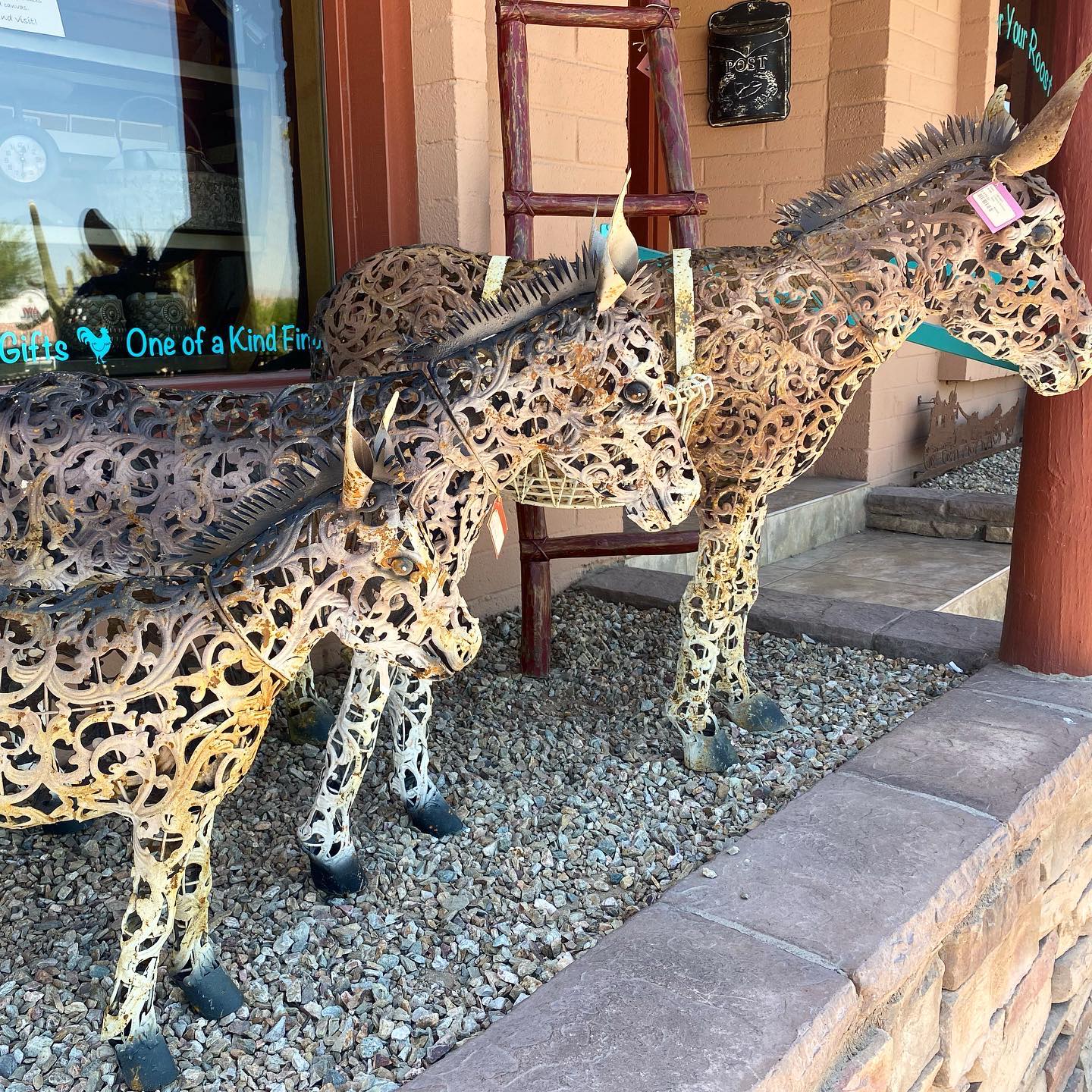 Rusty Rooster - NEW METAL DONKEY!! 😍 Just arriving to the... | Facebook