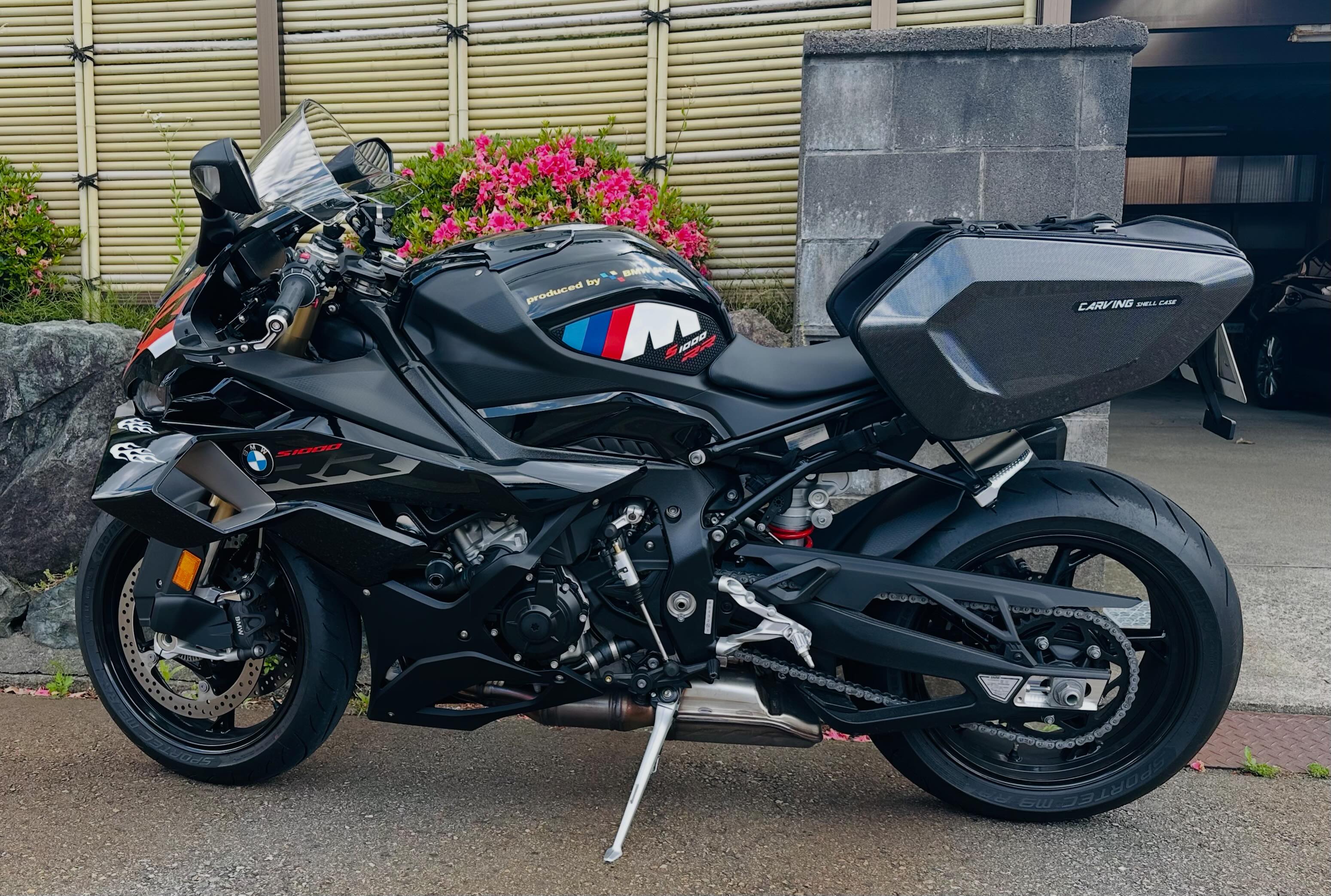 積載量ゼロのS1000RRにニンジャ400に乗ってる時に買ったタナックスの 