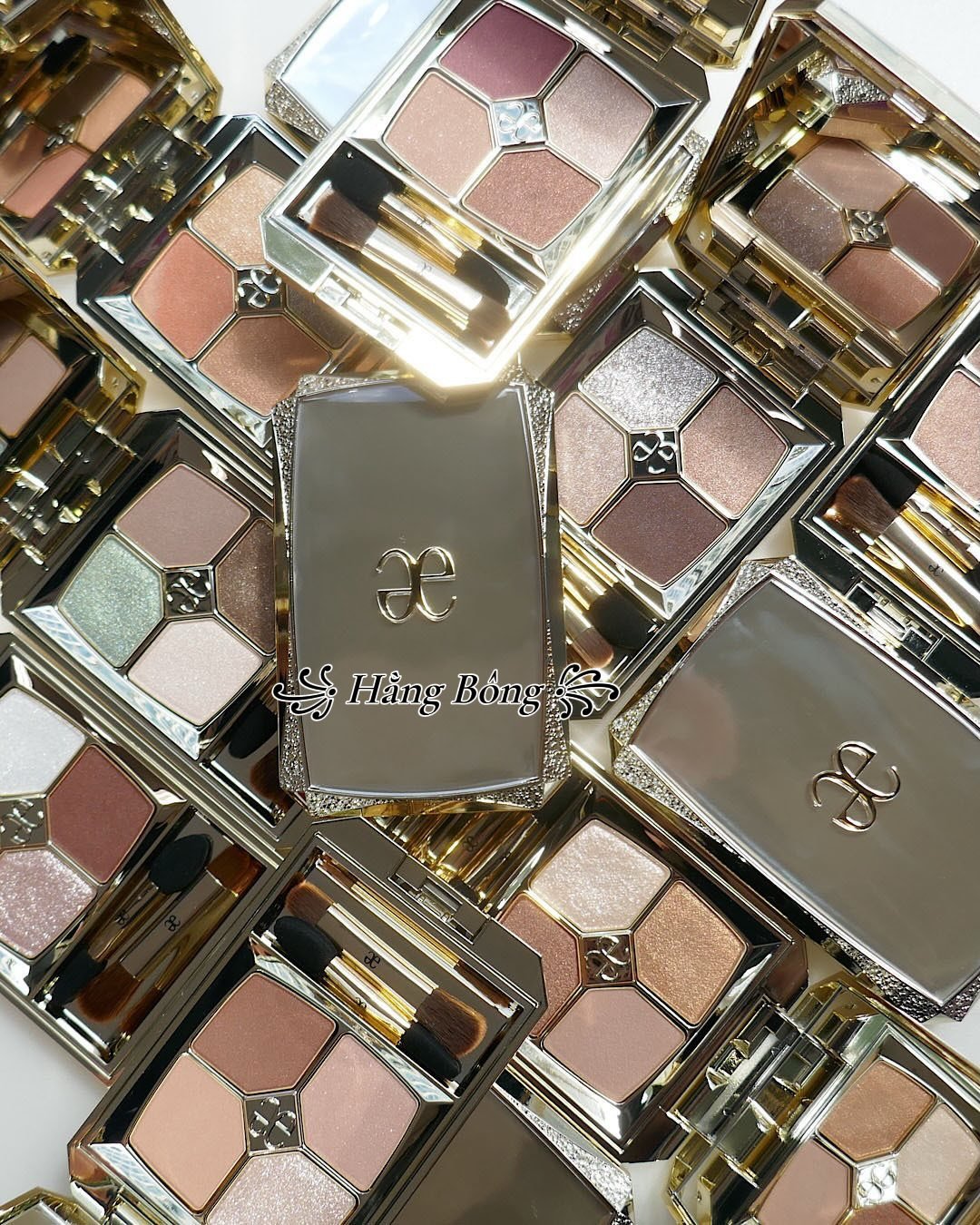Elégance PARFAIT COULEUR PALETTE 100 🎀 Elegance giới thiệu