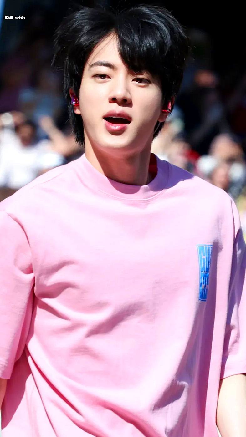 Seokjin 😍😍😍 D1 soundcheck in Busan #JIN #BTS