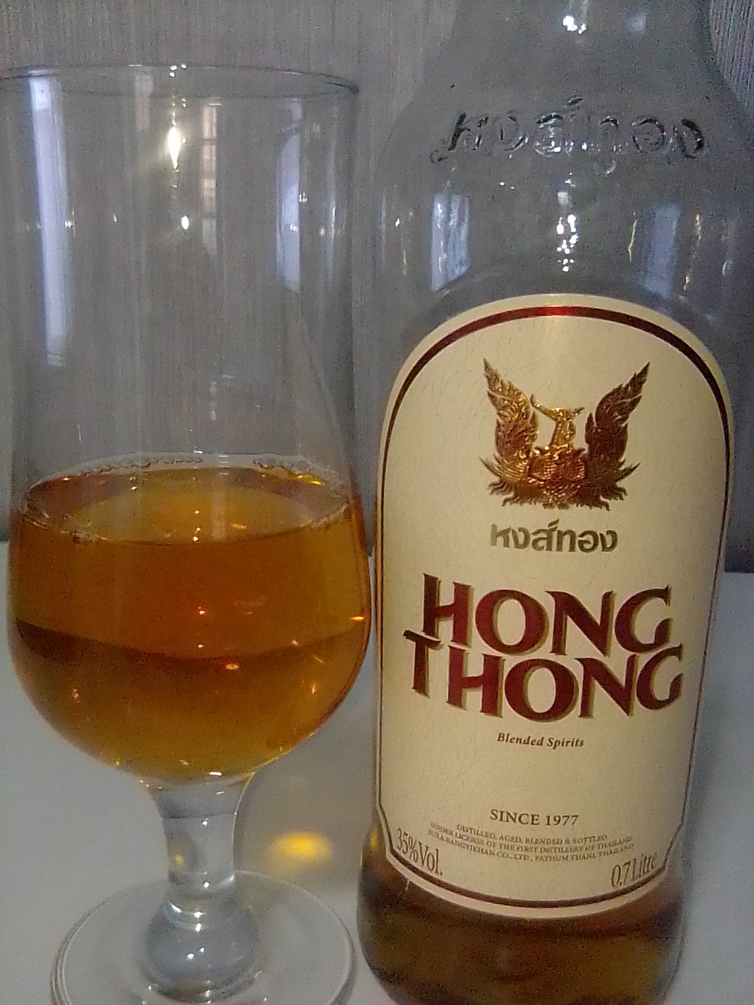 Hong Thong Thai Whiskey 35% ABV review