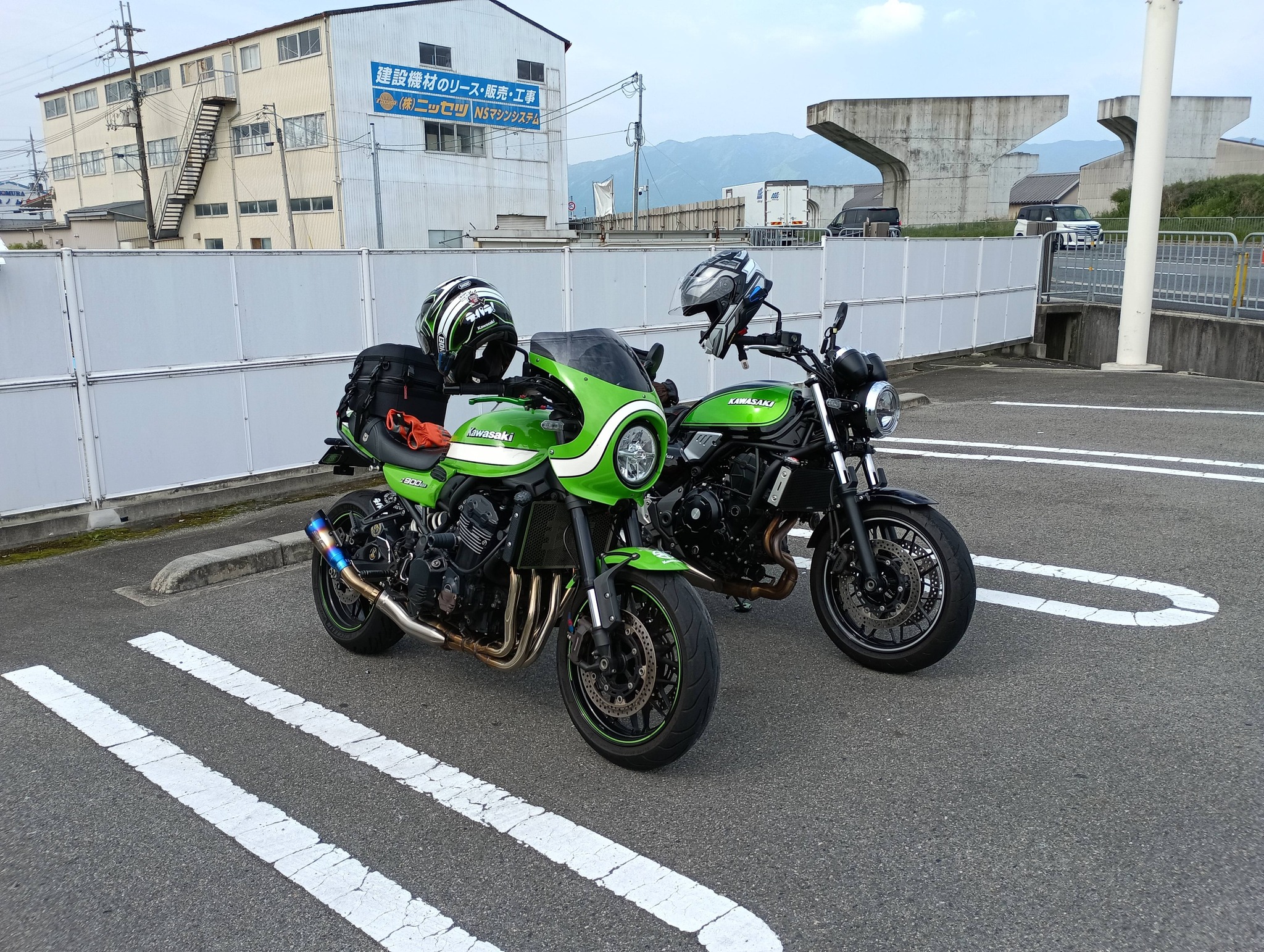 ツーリングから帰ってきてナップスのセール見てたらタイチのツナギが 