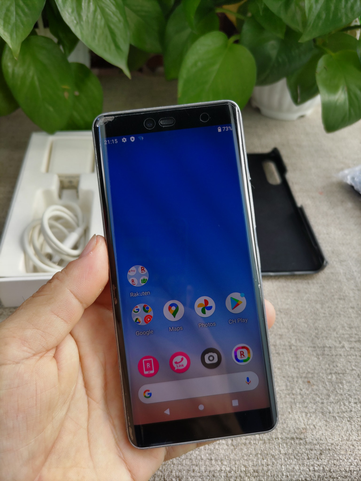 Rakuten Hand 4G P710 Ram 4GB/64GB - OLED Cong 5.1inch - Chống Nước