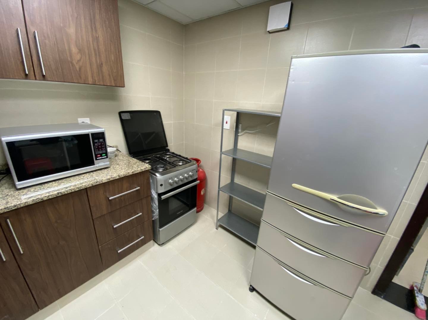 Al Rigga Partitions/Rooms | Dubai