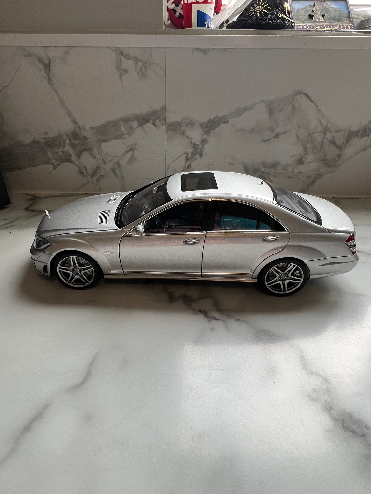 Rare AutoArt 1:18 Mercedes-Benz S63 AMG model