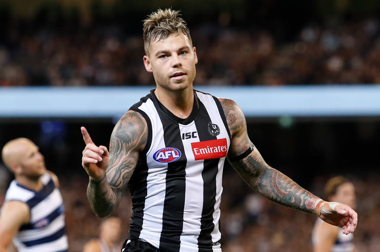 FOX - He's sticking around, Pies fans! Jamie Elliott has officially ...
