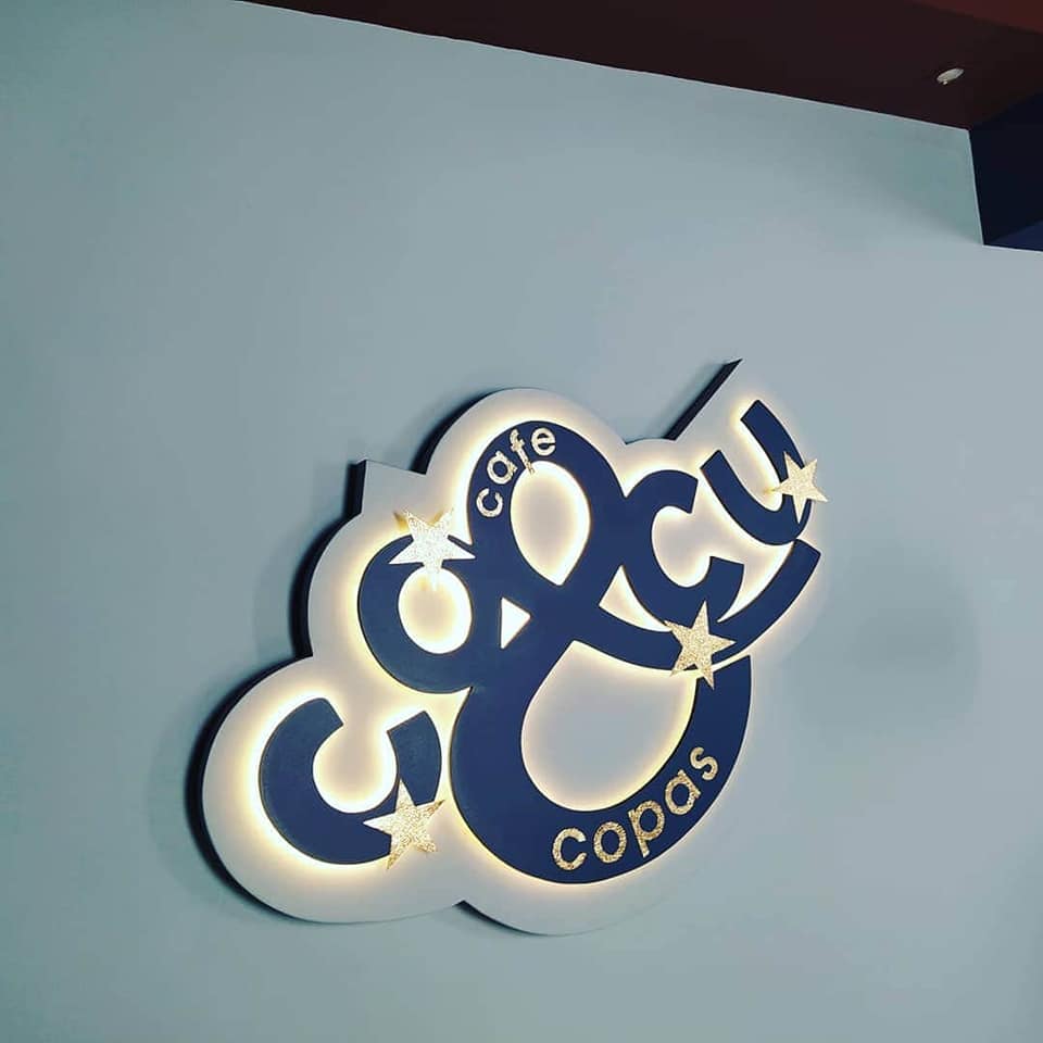 Rótulos Época - 💥 FABRICACION Y MONTAJE DE ROTULO INTERIOR... | Facebook