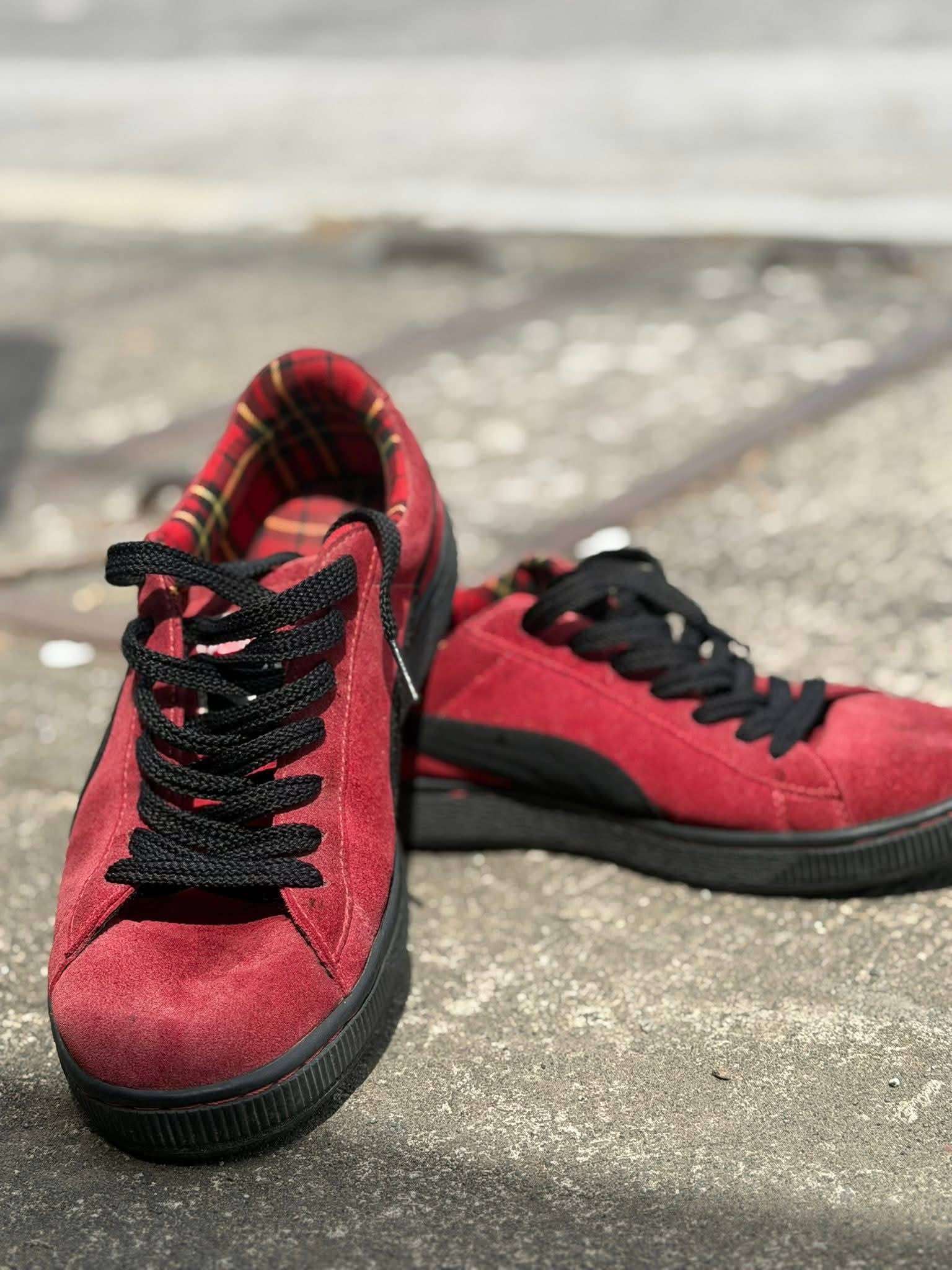 Puma Suede Red Tartan Sneakers Size EU 42.5/UK 8.5/US 9.5 -Classic 