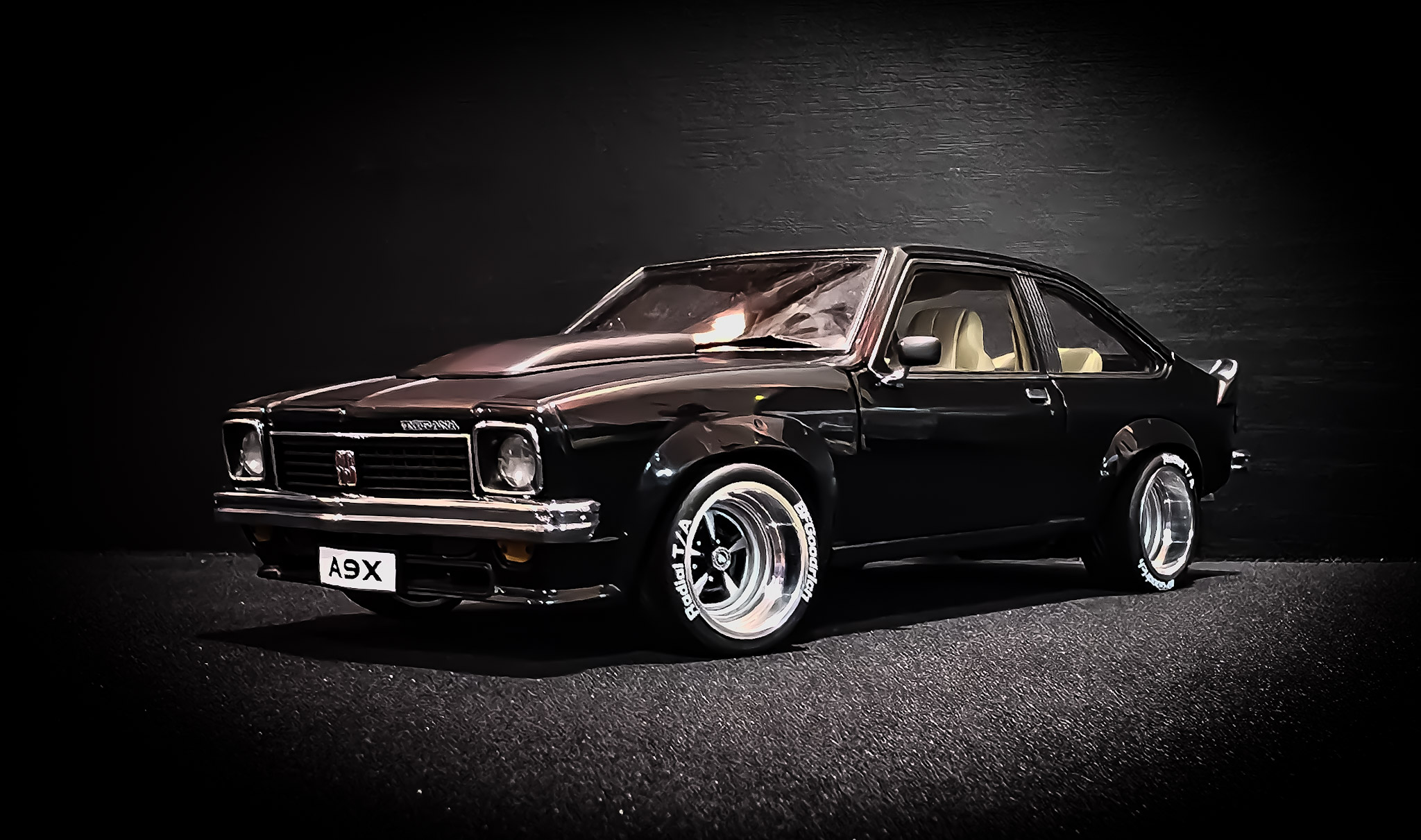 LX Torana SS A9X 1:18 model in Tuxedo Black