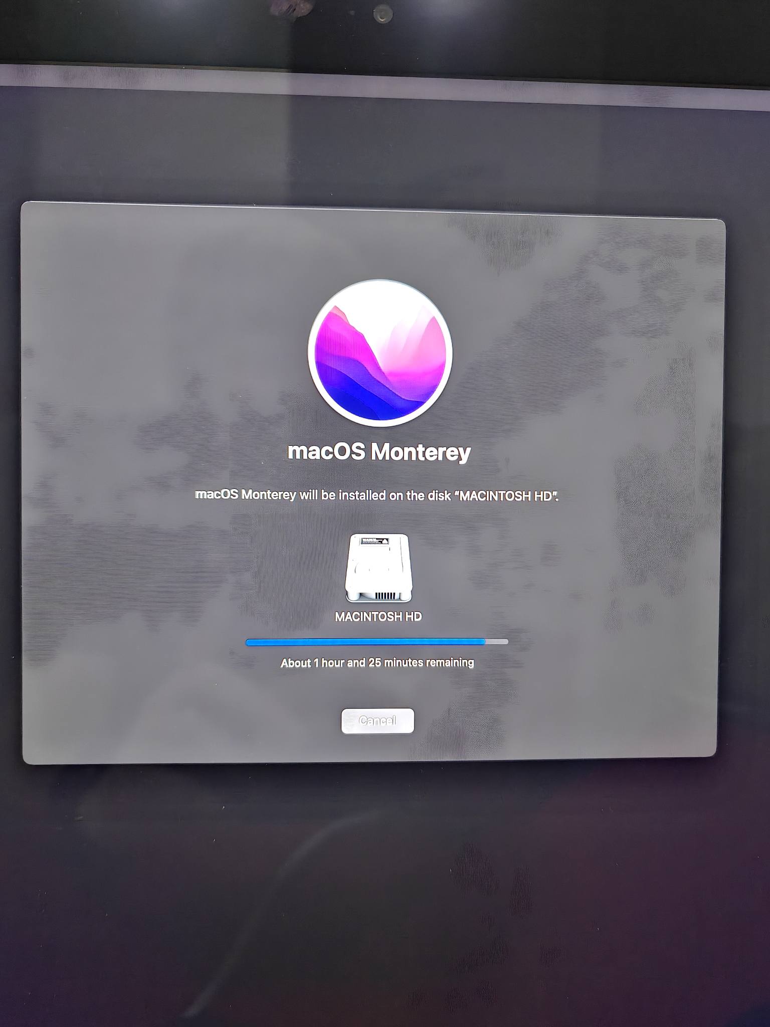 Reinstalling macOS Monterey on a 2015 iMac for sale