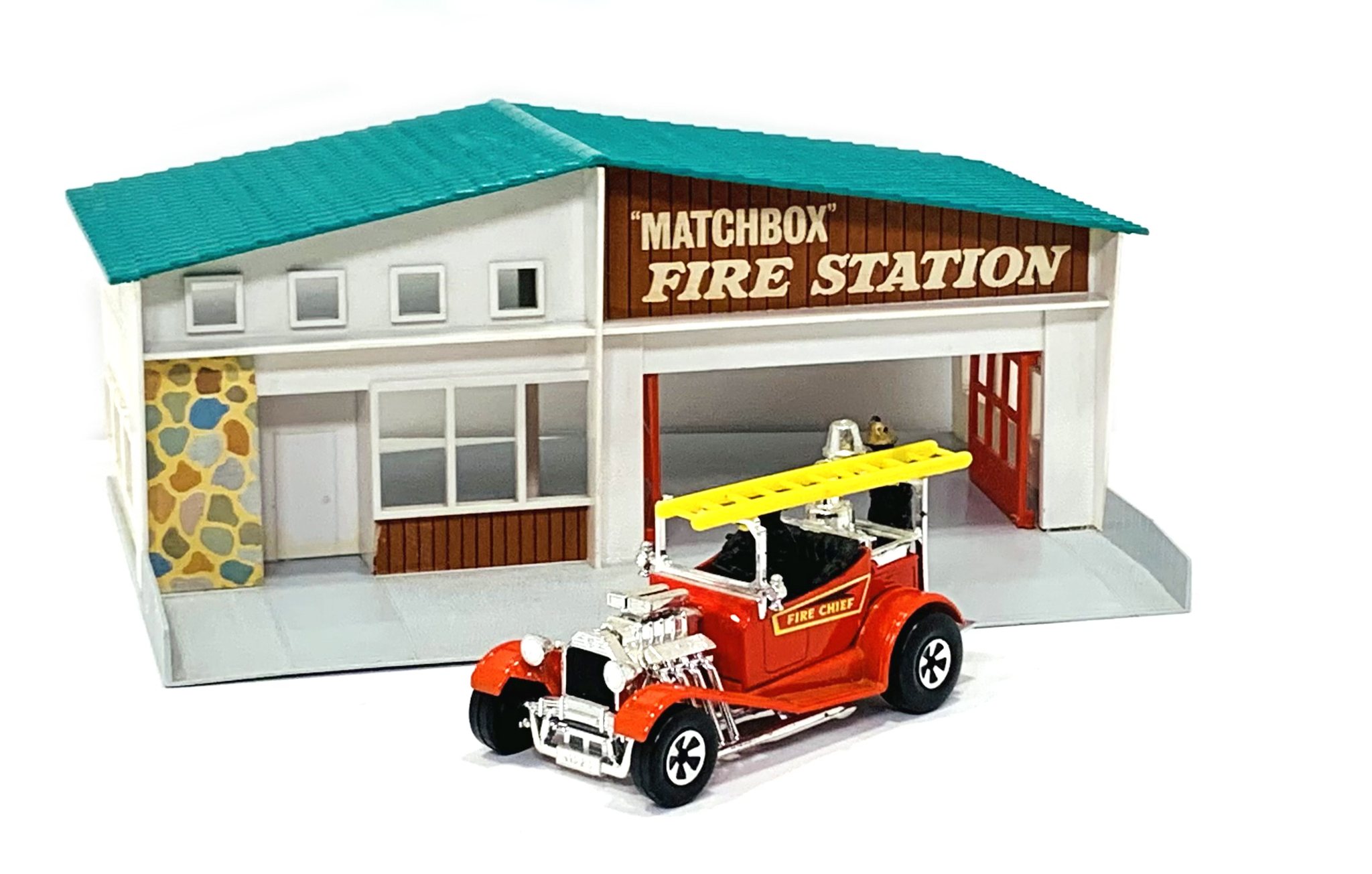 Matchbox super kings fire chief model