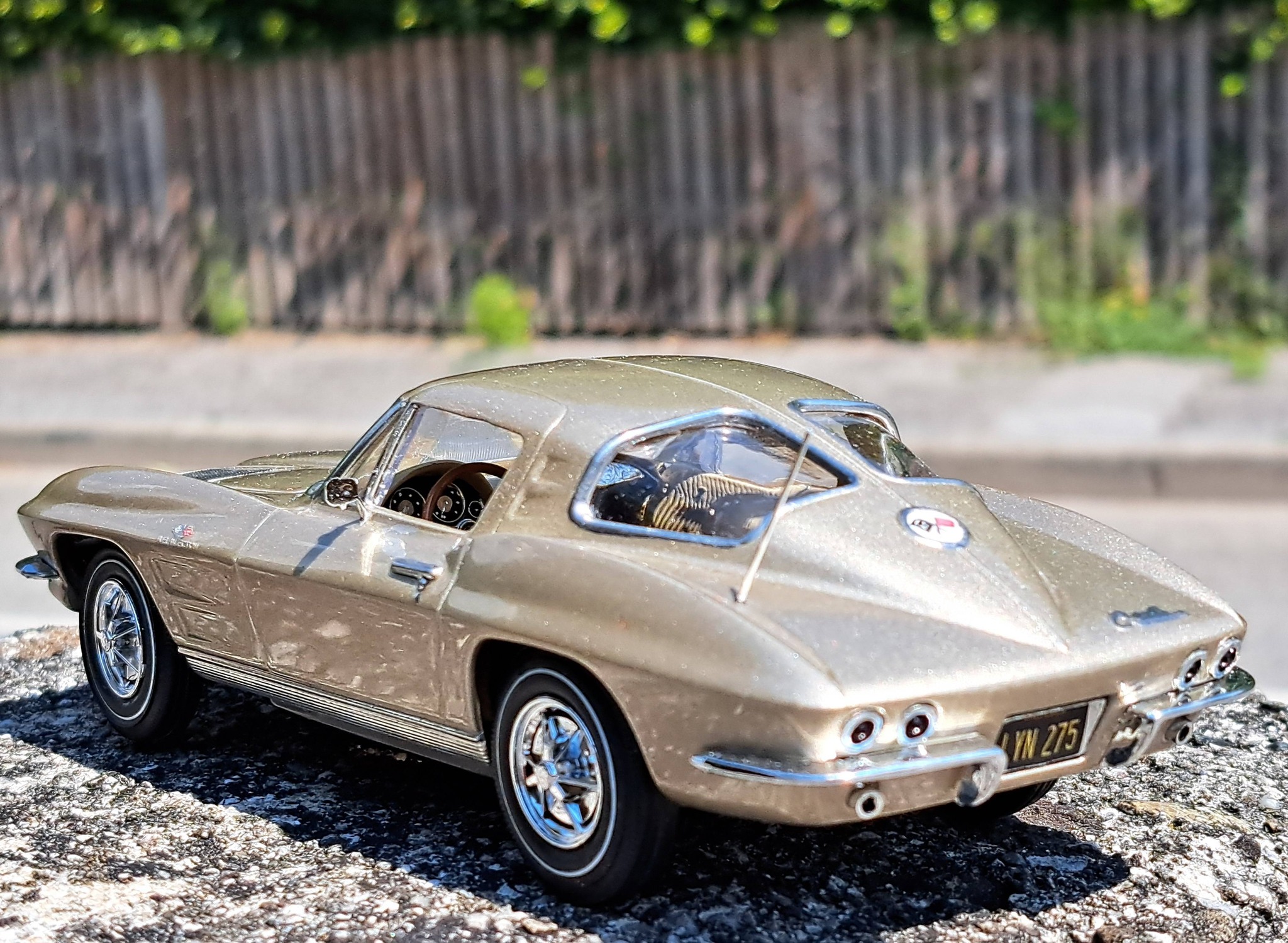 I'm done! Revell's 1967 Corvette Sting ray Sports Coupe 2n1 kit.