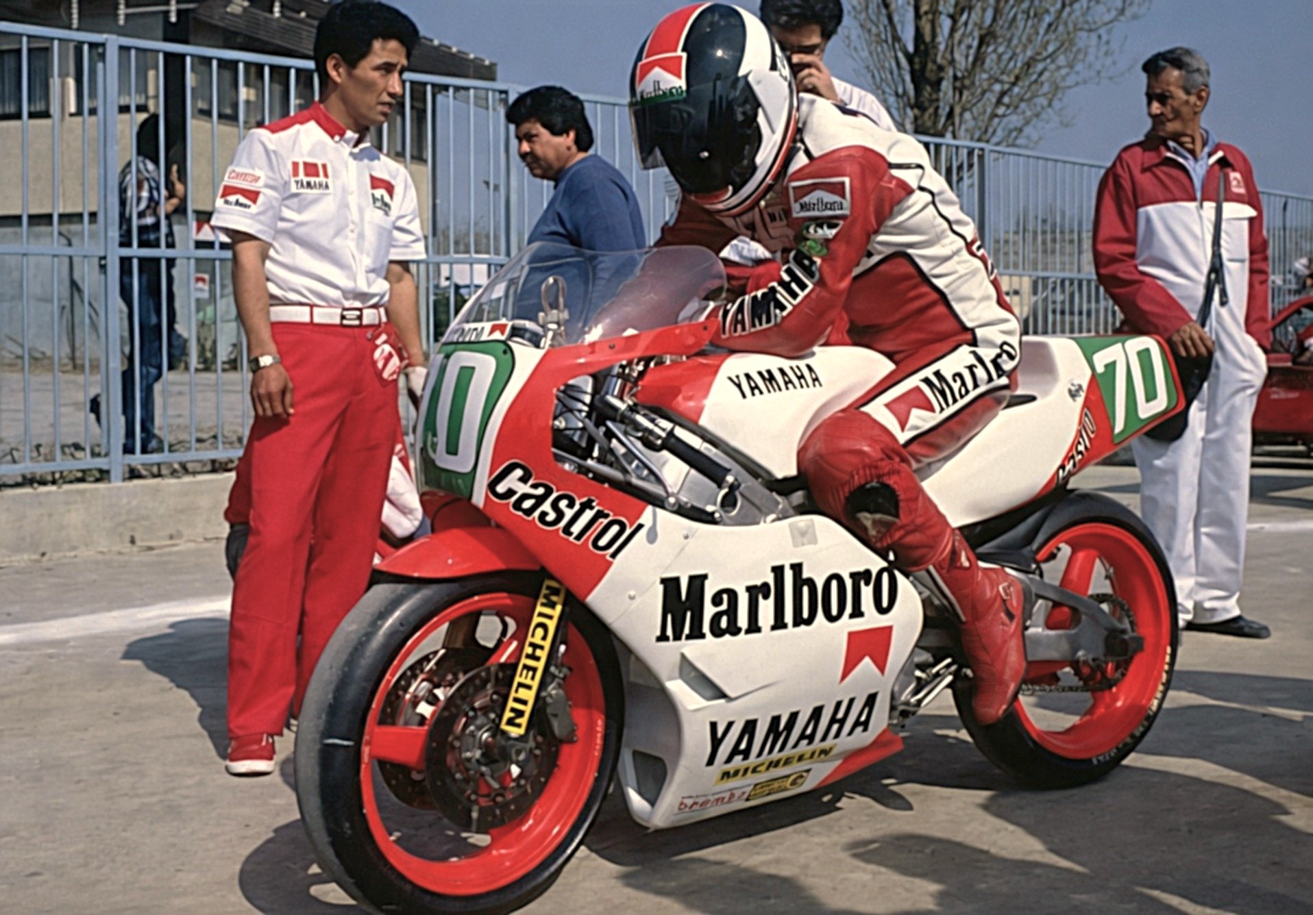Tadahiko Taira 平 忠彦 Cazay ТАЛЛНΑ 2 AMAH YAMAHA Marlro 7D M5i 