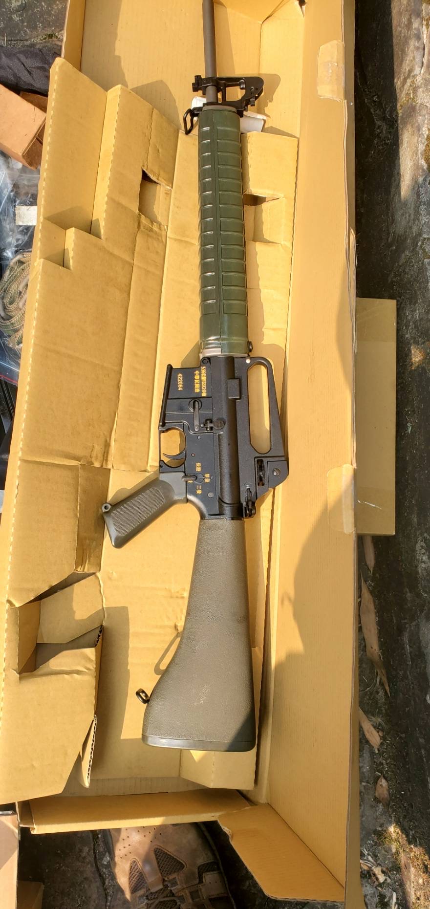 聯合報 - #更新 圖中的T65K2為模擬槍！ 📍誰要掉腦袋？桃園警破地下兵工廠 驚見大批國造制式槍彈... | Facebook