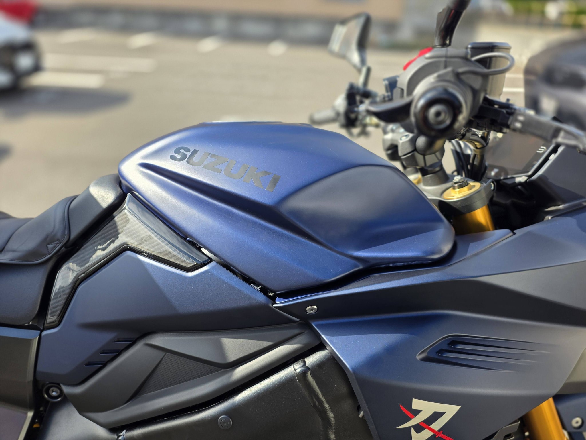 GSX-S1000S KATANA OHNO-SPEED ショートタンクカバー