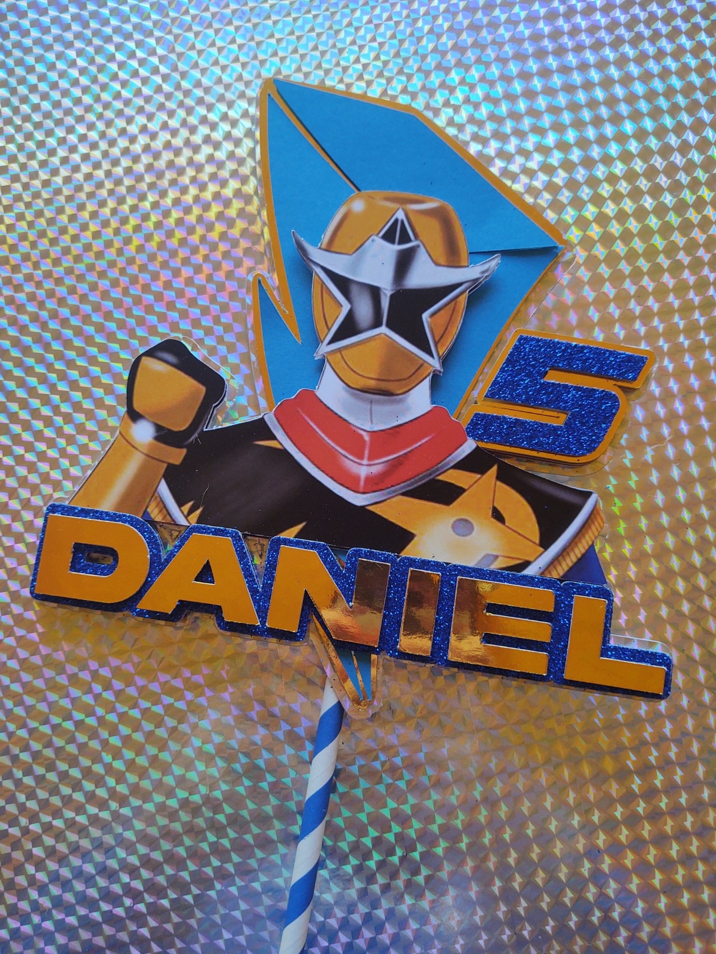 🎂 Cake Topper para Daniel... - Coco Graphics: Social Crafting
