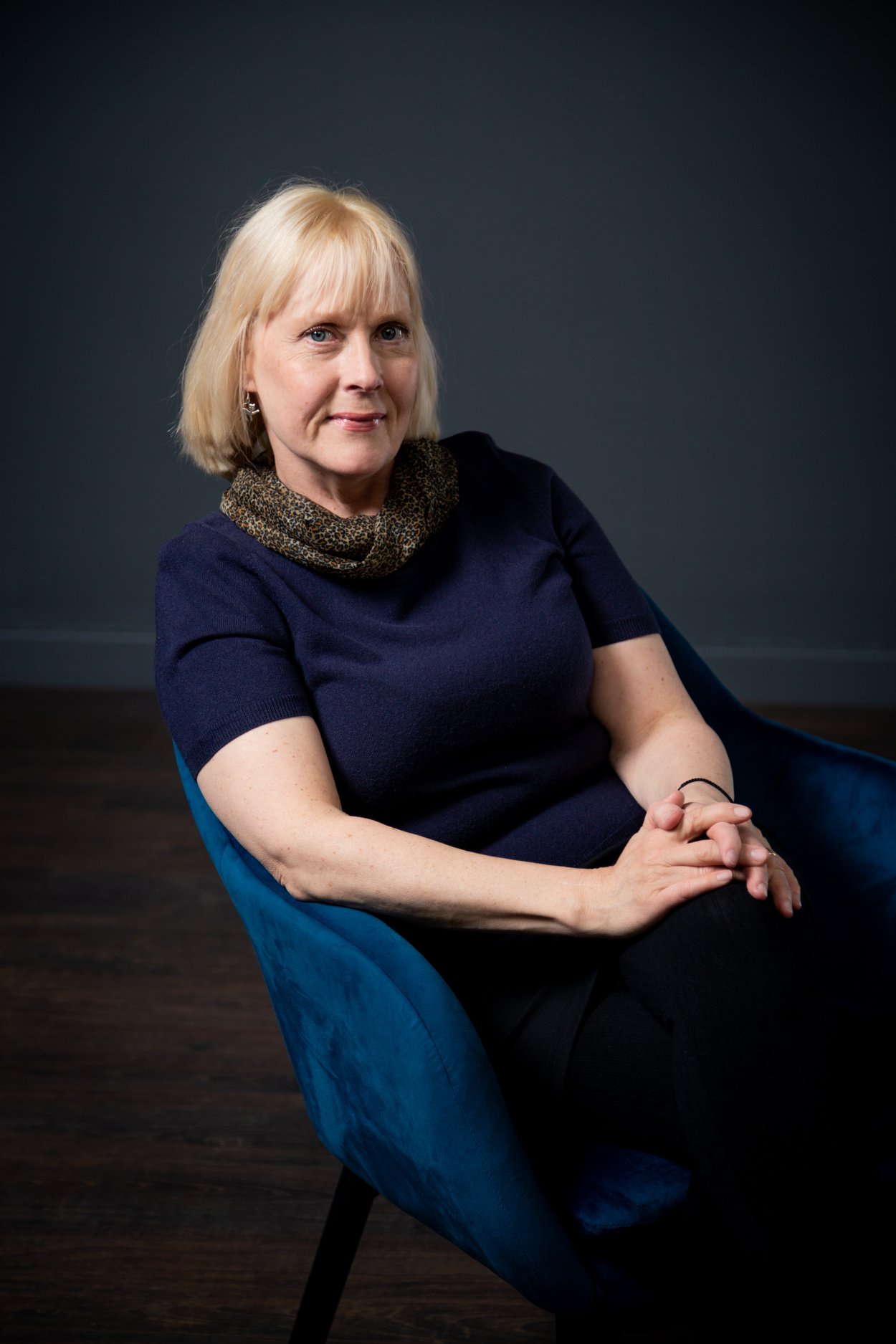 Peilinpitelijä - Kuvaaja Heidi Räsänen Kuvassa näyttelijä Heidi Herala ...