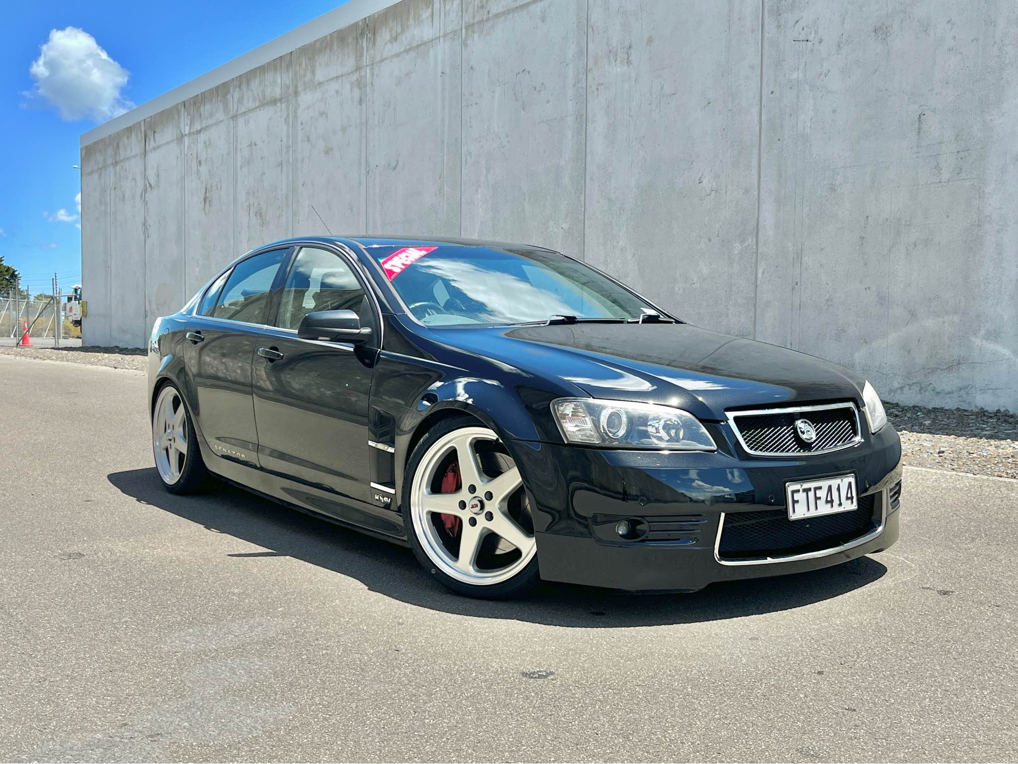 2008 Holden Commodore HSV SENATOR - Cars & Trucks - Palmerston North ...