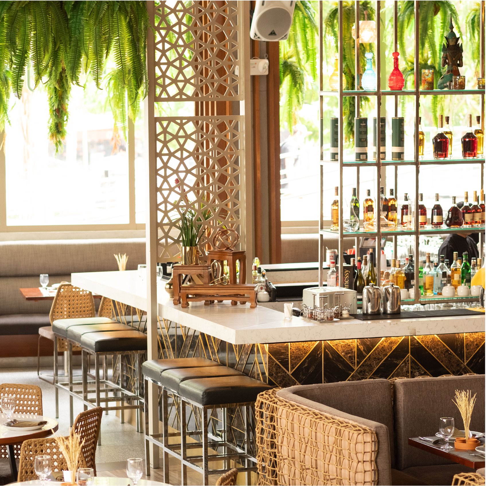 A classy, cosy interior is the perfect... - Mango Tree Manila