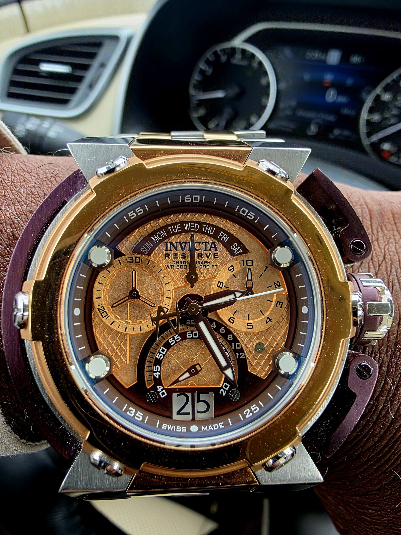 Perfect wingman... The X-Wing X-Wing from the Invicta | Star Wars 