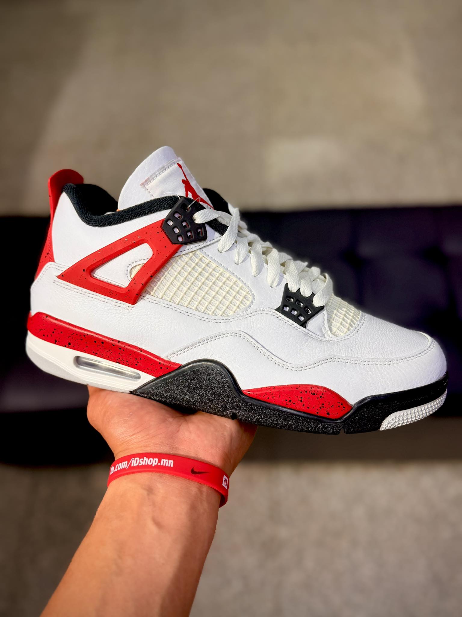 Jordan 4 Retro “Red Cement” Size: 44 Price: 880k #IDShop ☎️88115350