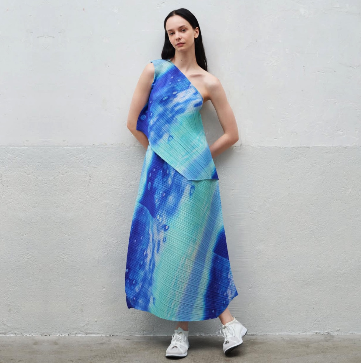 PLEATS PLEASE ISSEY MIYAKE SPRING/SUMMER 2025 