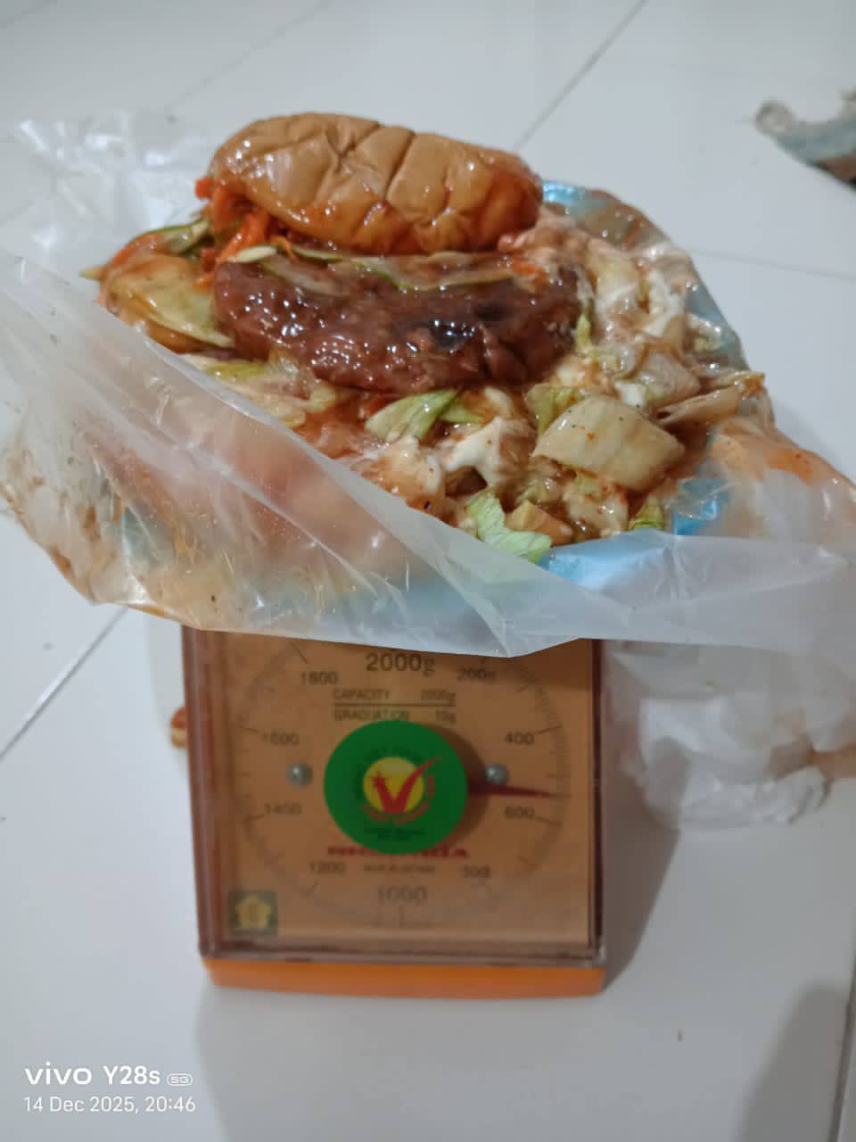 Kuala Terengganu Residen | Musim hujan gini skali skala pekena burger ...