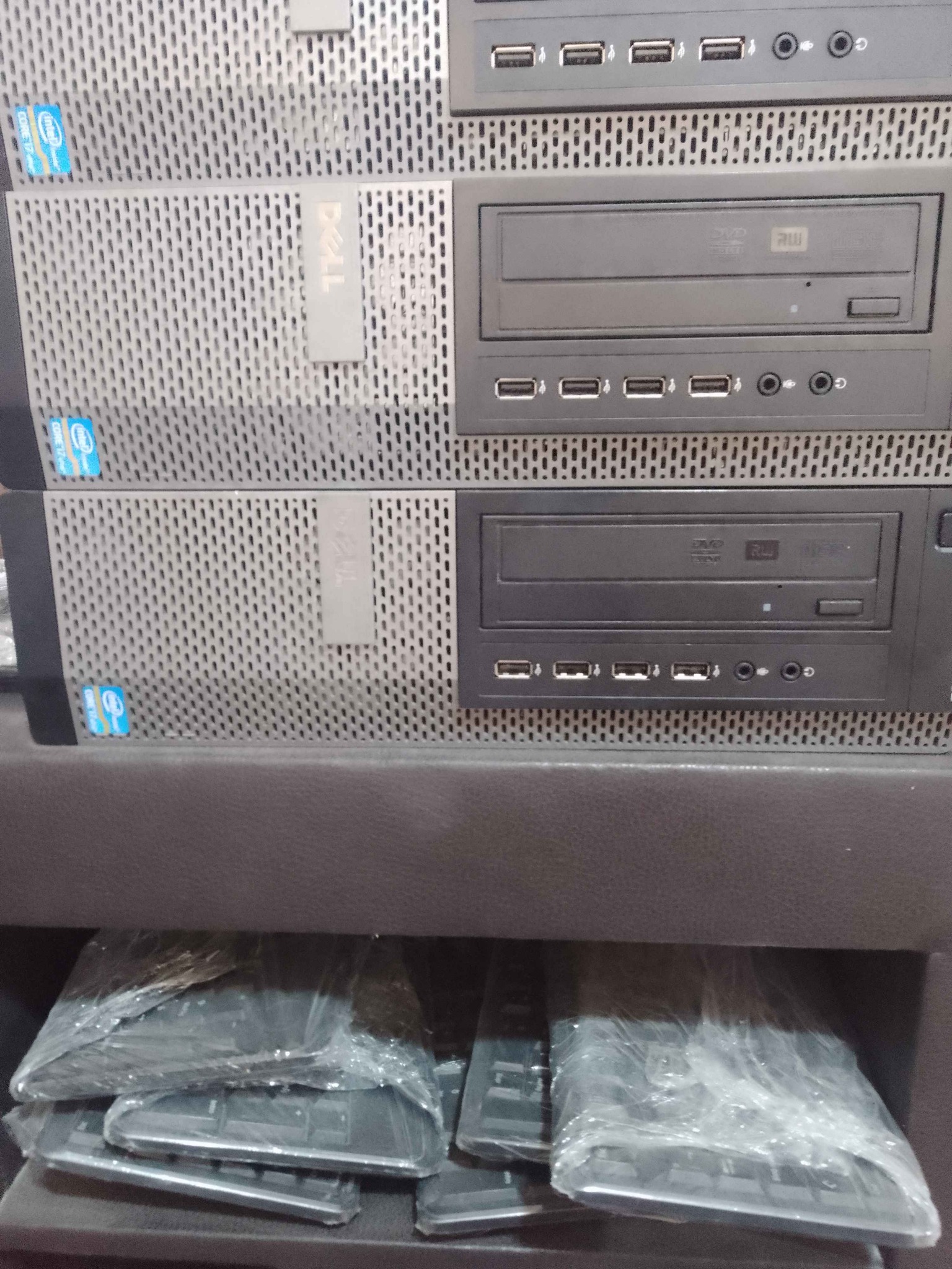 Computadoras con las 3B: Buenas, bonitas y baratas! - Desktop Computers ...